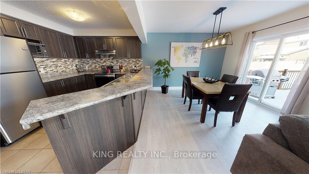 Photo 16 of 2420 Asima Drive, London, South U — HOMEH