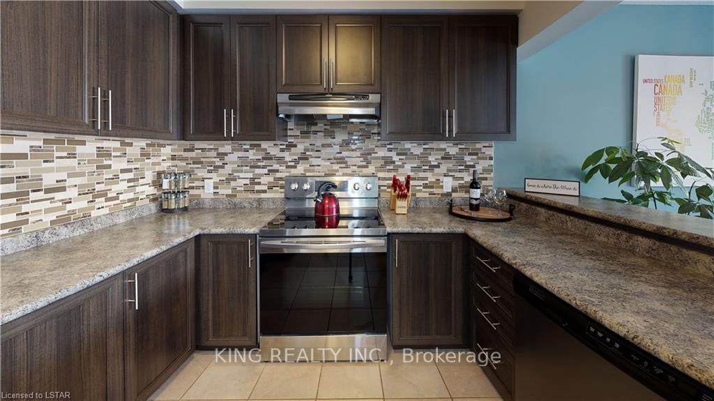 Photo 17 of 2420 Asima Drive, London, South U — HOMEH