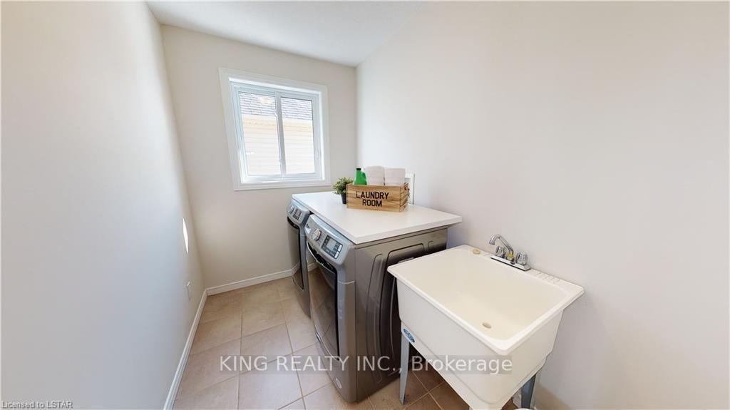 Photo 45 of 2420 Asima Drive, London, South U — HOMEH