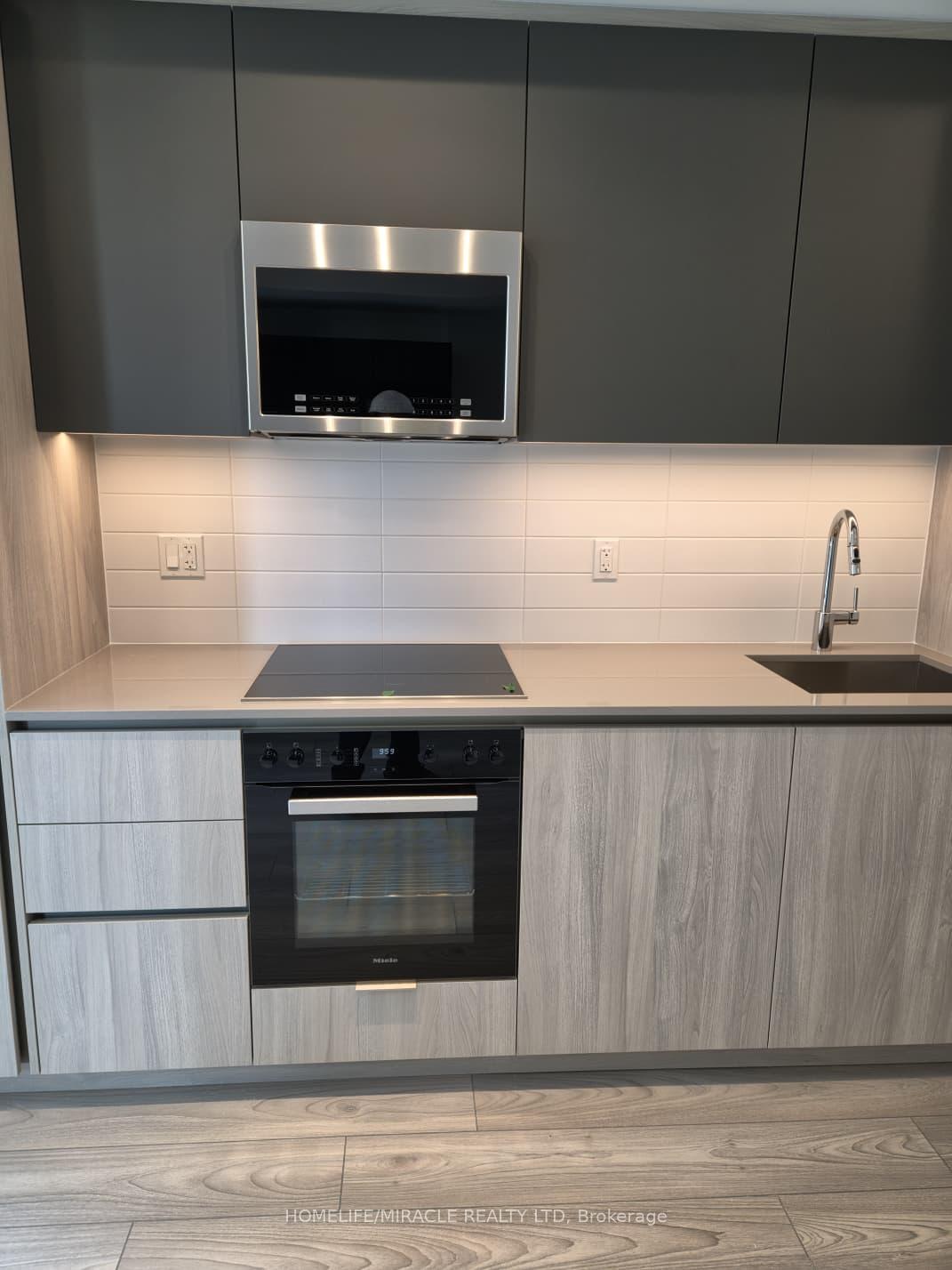 Photo 7 of Unit 2501, 400 King Street, Toronto, Waterfront Communities — HOMEH