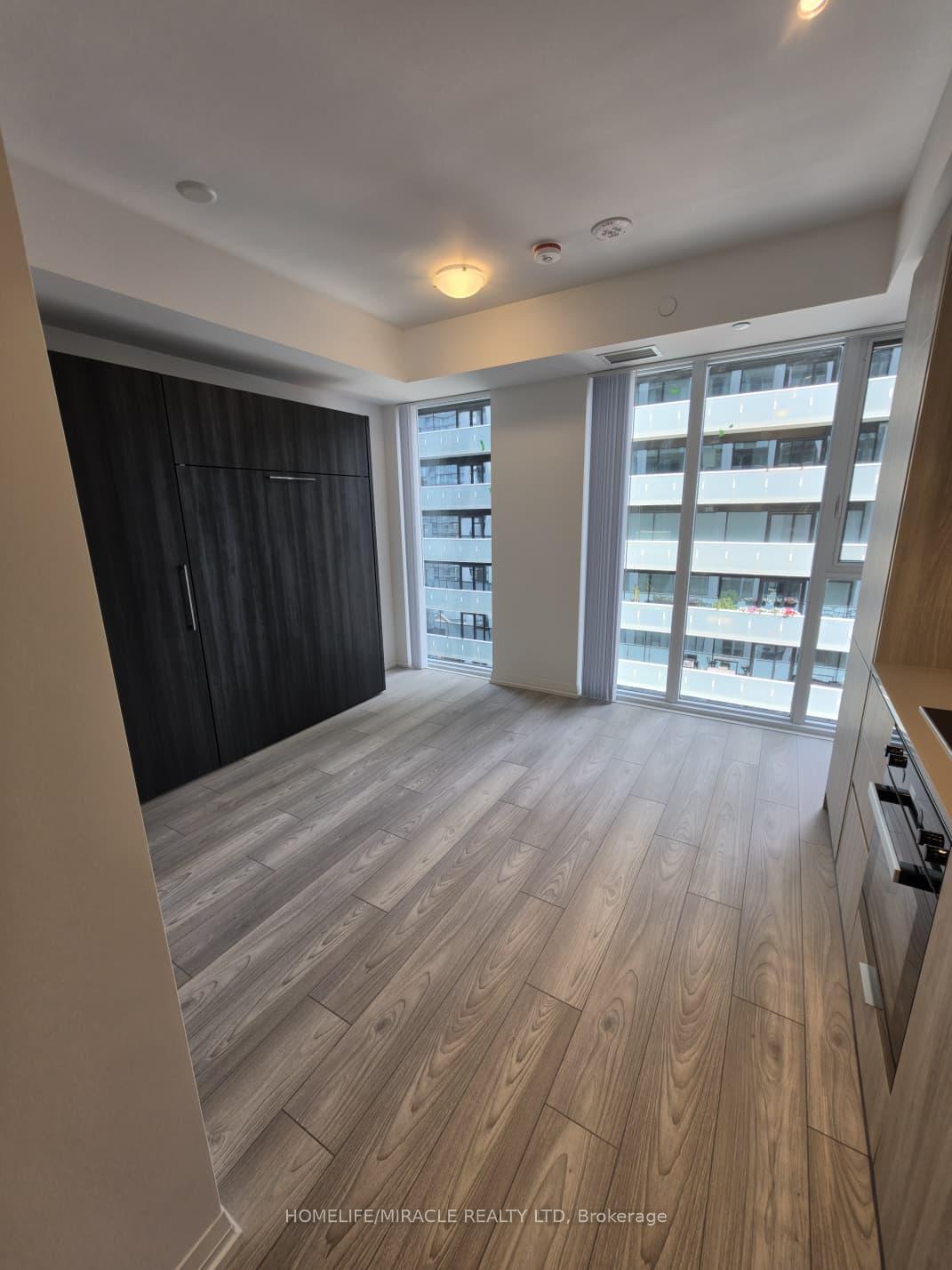 Photo 8 of Unit 2501, 400 King Street, Toronto, Waterfront Communities — HOMEH