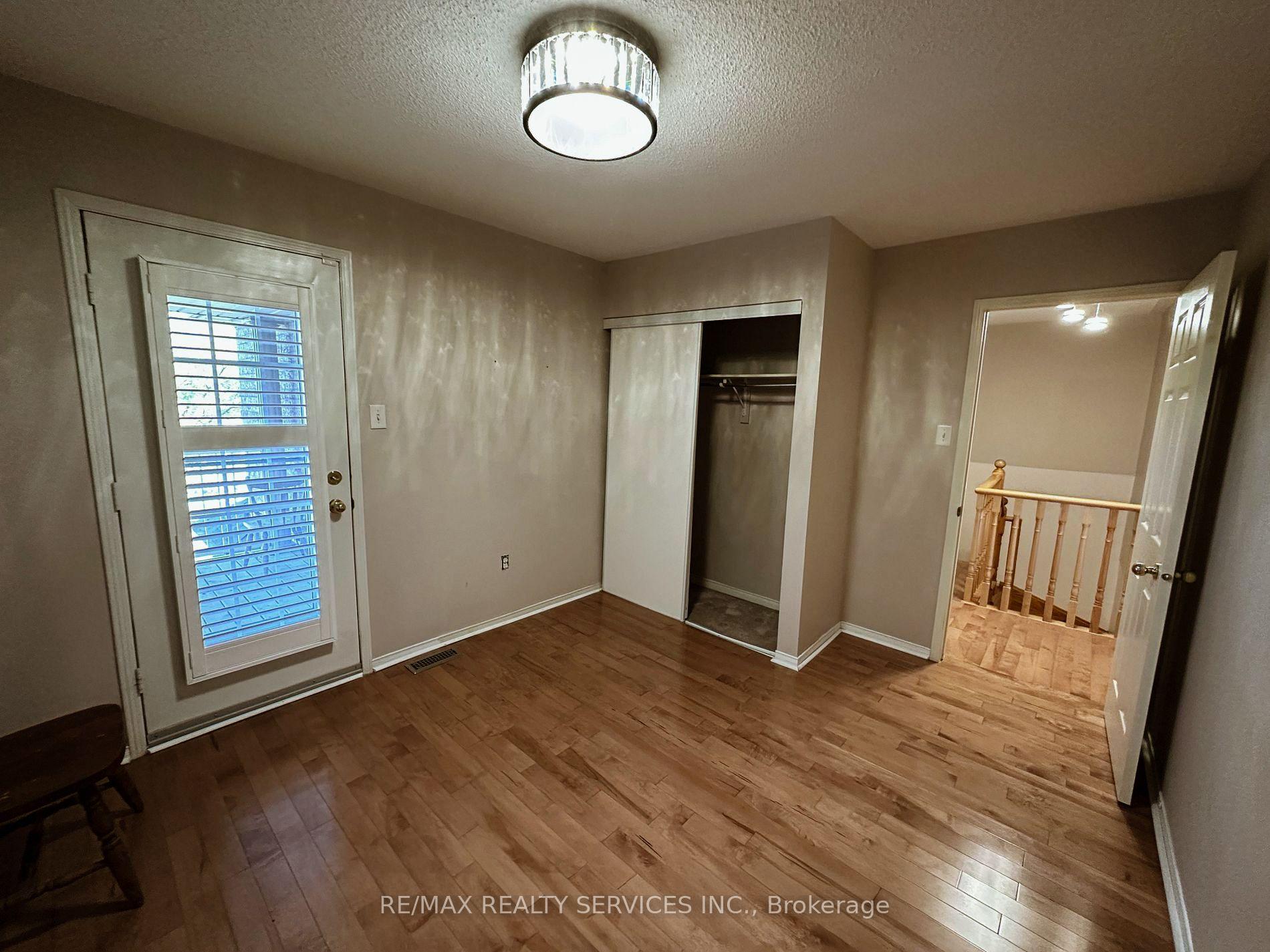 Photo 18 of 41 Sandyshores Drive, Brampton, Sandringham-Wellington — HOMEH