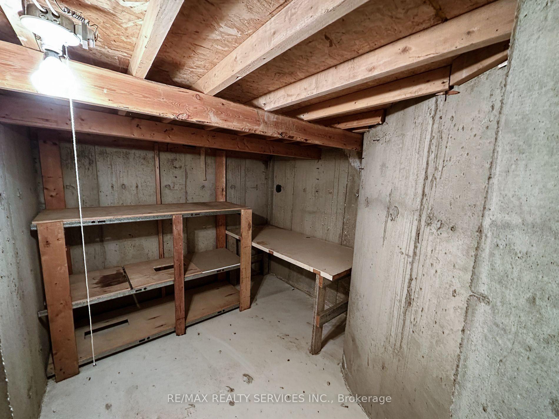 Photo 25 of 41 Sandyshores Drive, Brampton, Sandringham-Wellington — HOMEH
