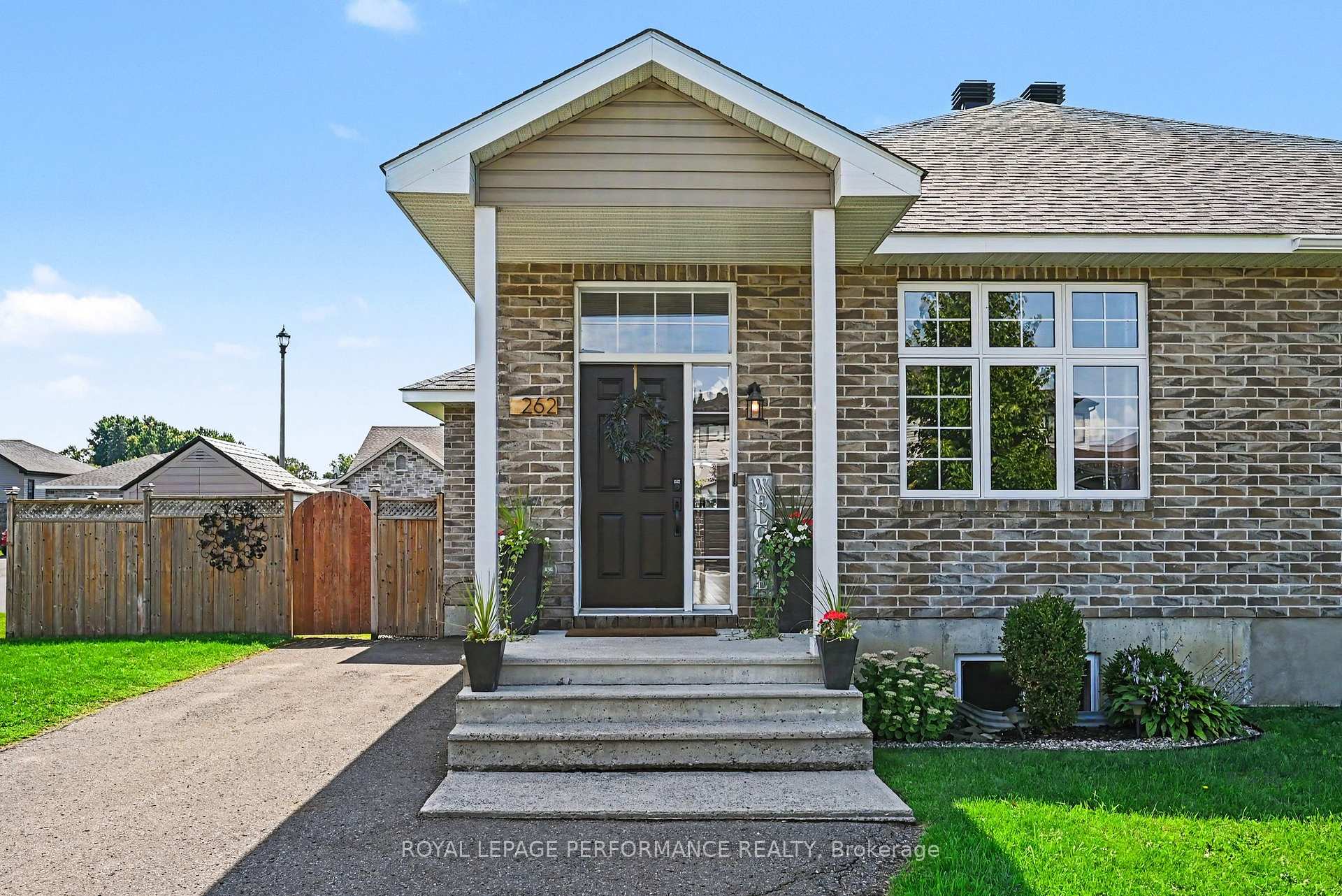 Photo 5 of 262 Lourdes Avenue, Cornwall, Cornwall — HOMEH