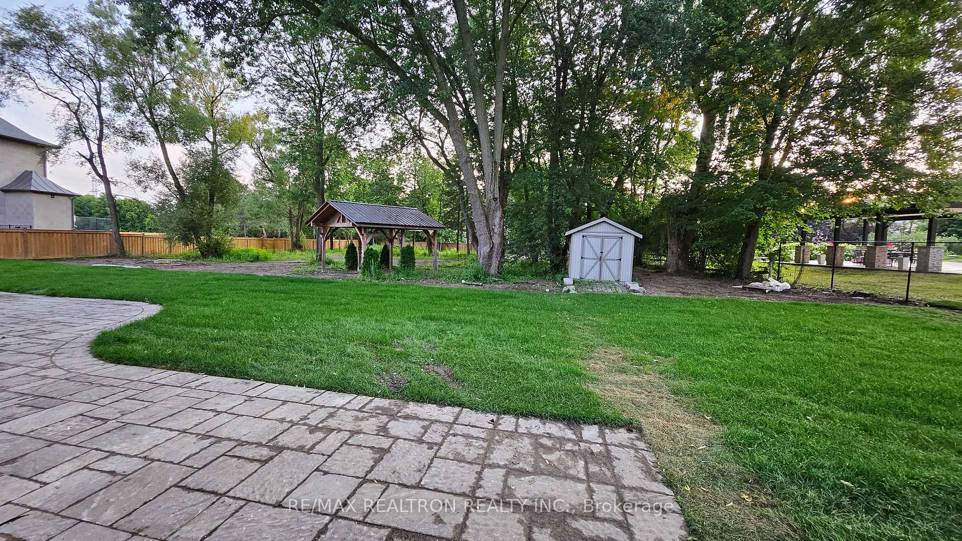 Photo 3 of 7470 Ninth Line, Markham, Box Grove — HOMEH