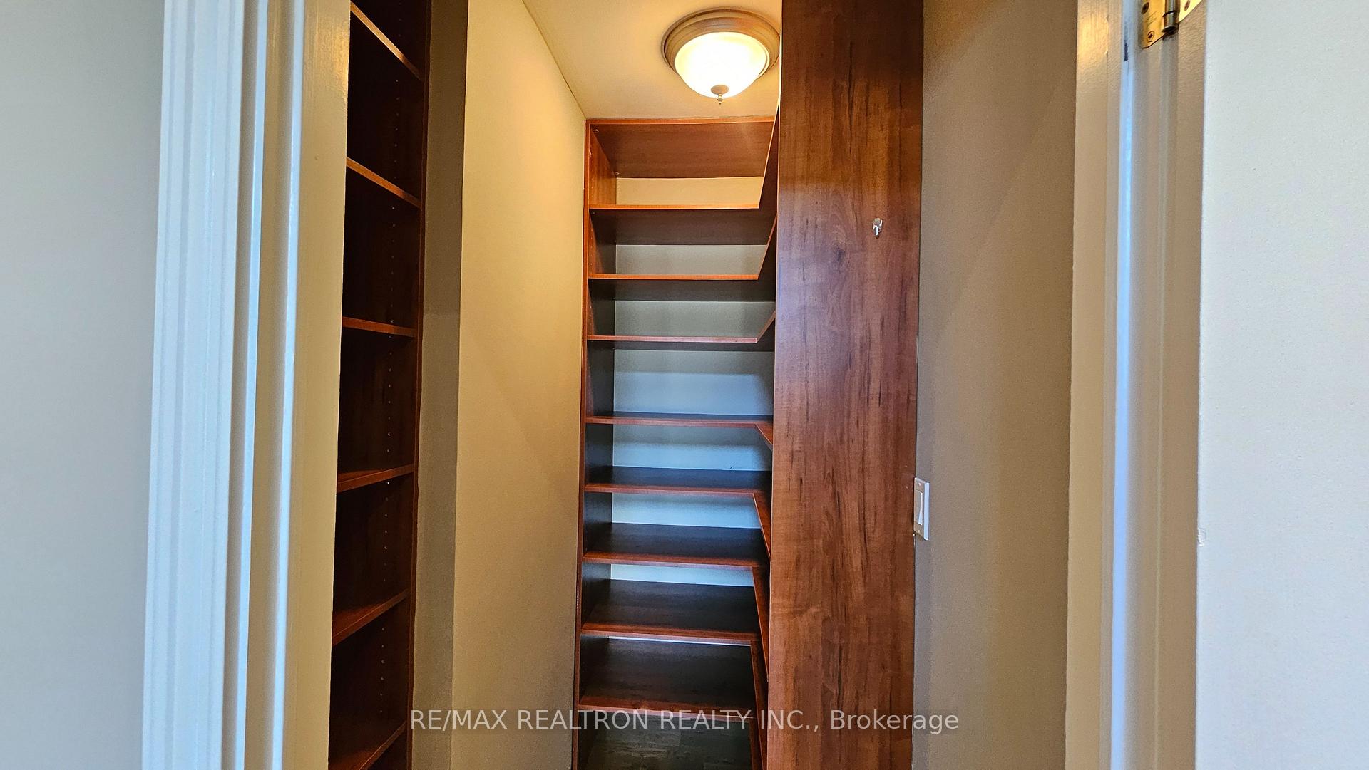 Photo 10 of 7470 Ninth Line, Markham, Box Grove — HOMEH