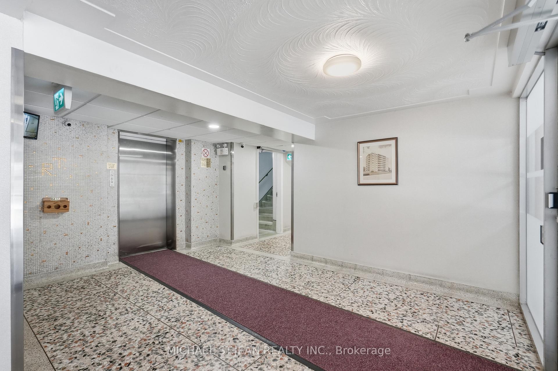 Photo 25 of 208-8 Woodman Drive, Hamilton, Corman — HOMEH