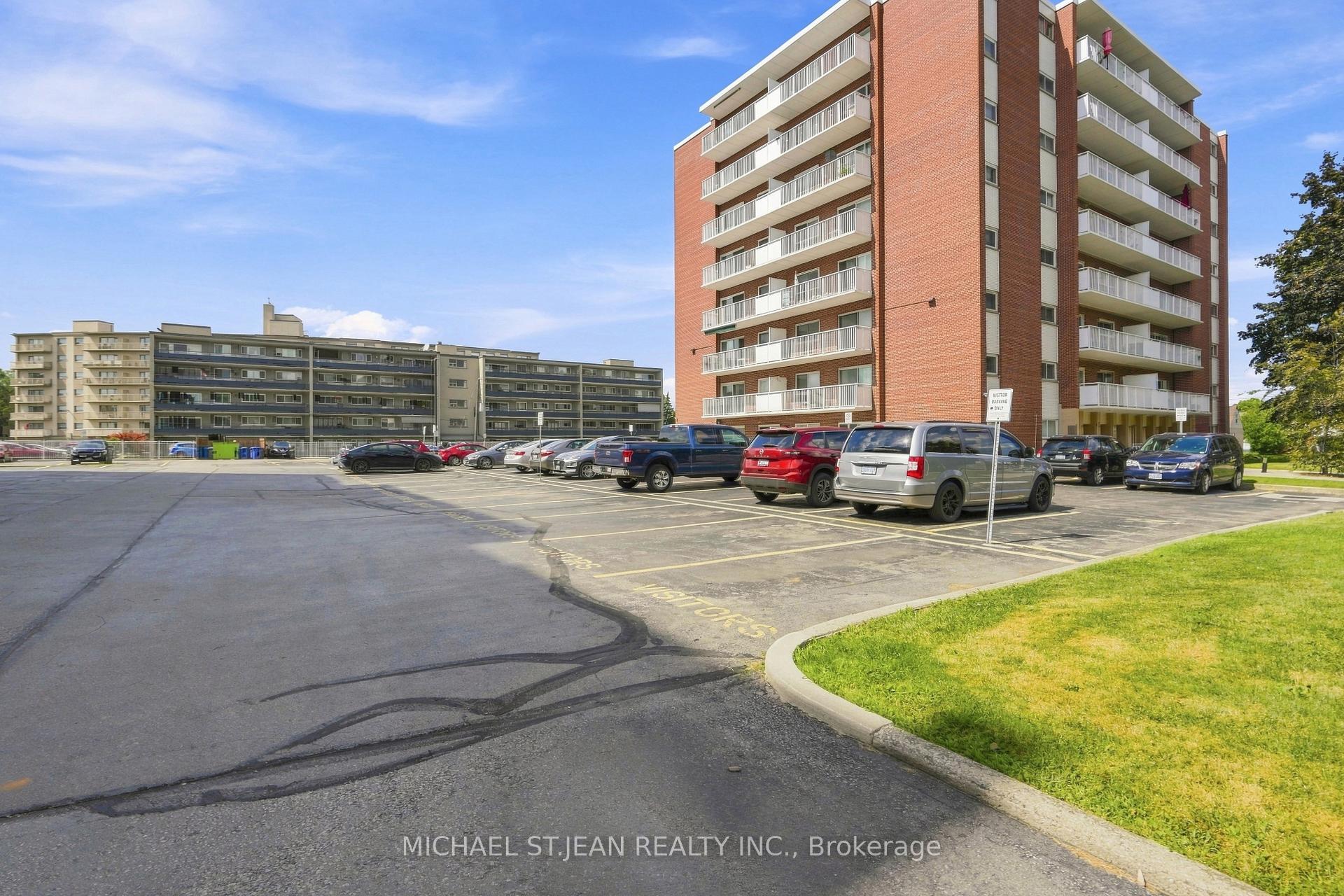 Photo 28 of 208-8 Woodman Drive, Hamilton, Corman — HOMEH