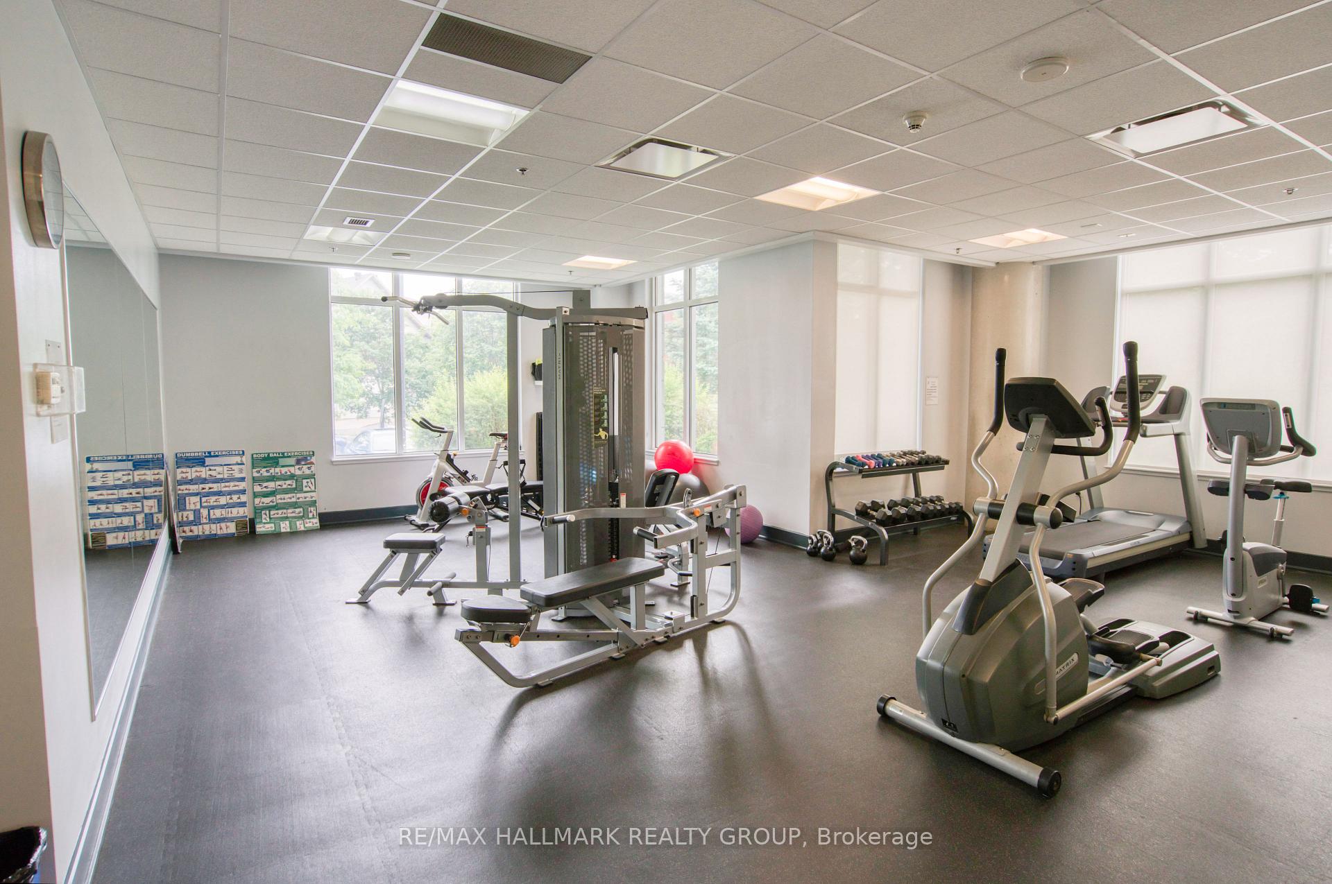 Photo 17 of Unit 407, 90 Landry Street, Ottawa, Vanier — HOMEH