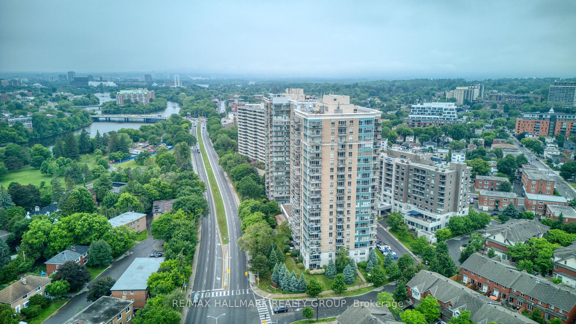 Photo 18 of Unit 407, 90 Landry Street, Ottawa, Vanier — HOMEH
