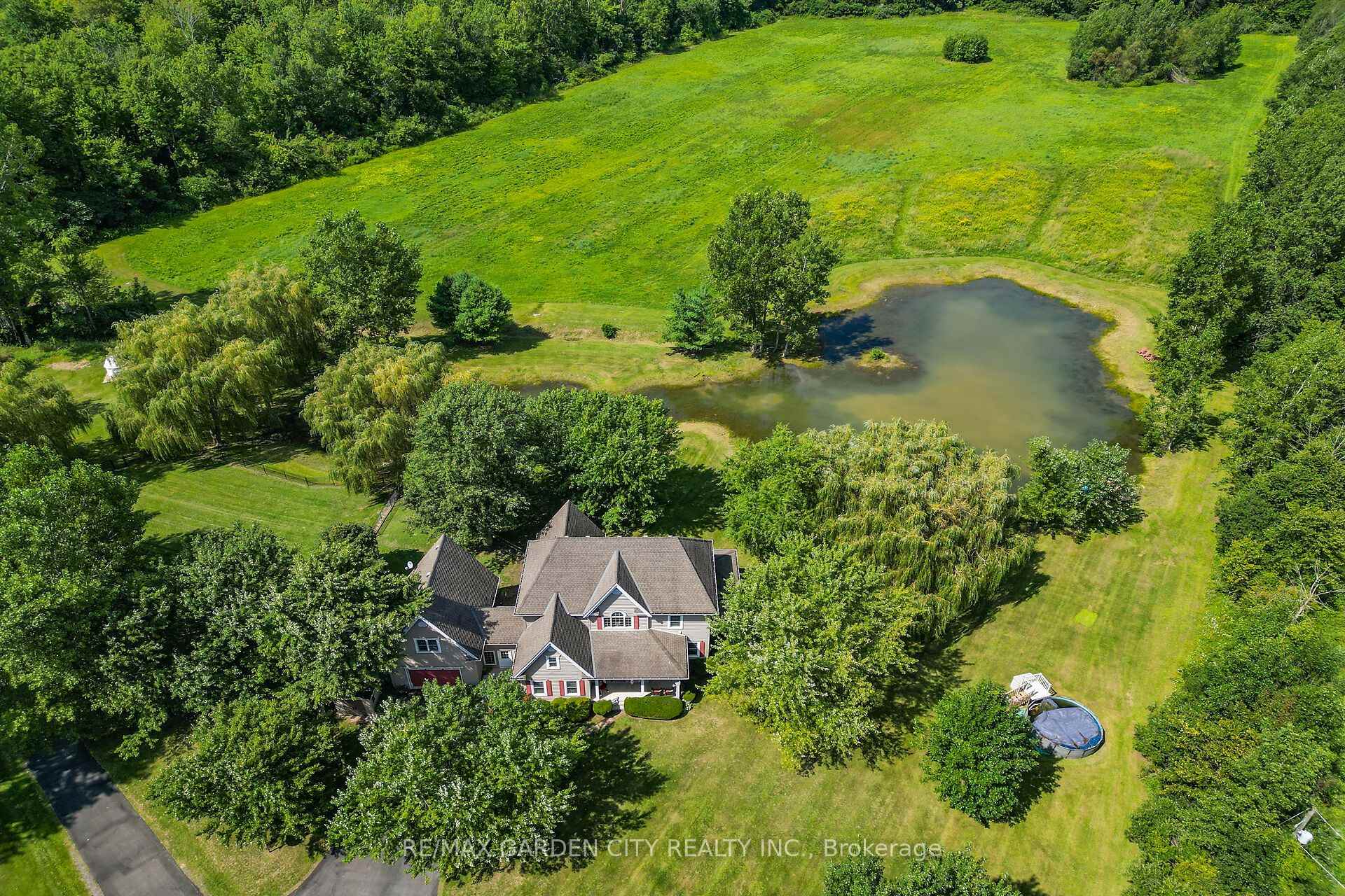 Photo 7 of 413 8th Concession Road E, Norfolk, Rural Houghton — HOMEH