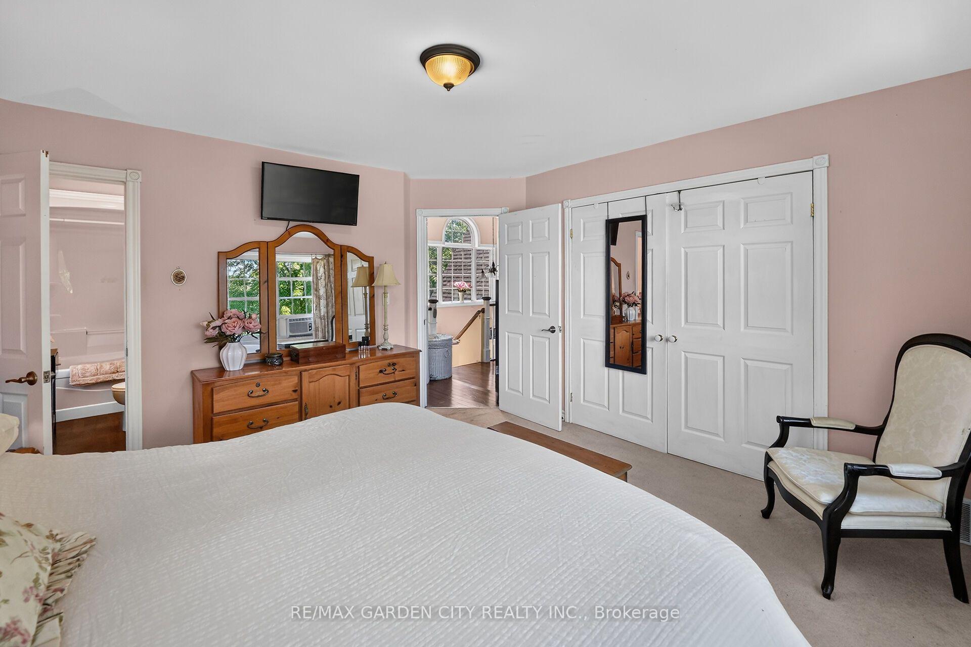 Photo 32 of 413 8th Concession Road E, Norfolk, Rural Houghton — HOMEH