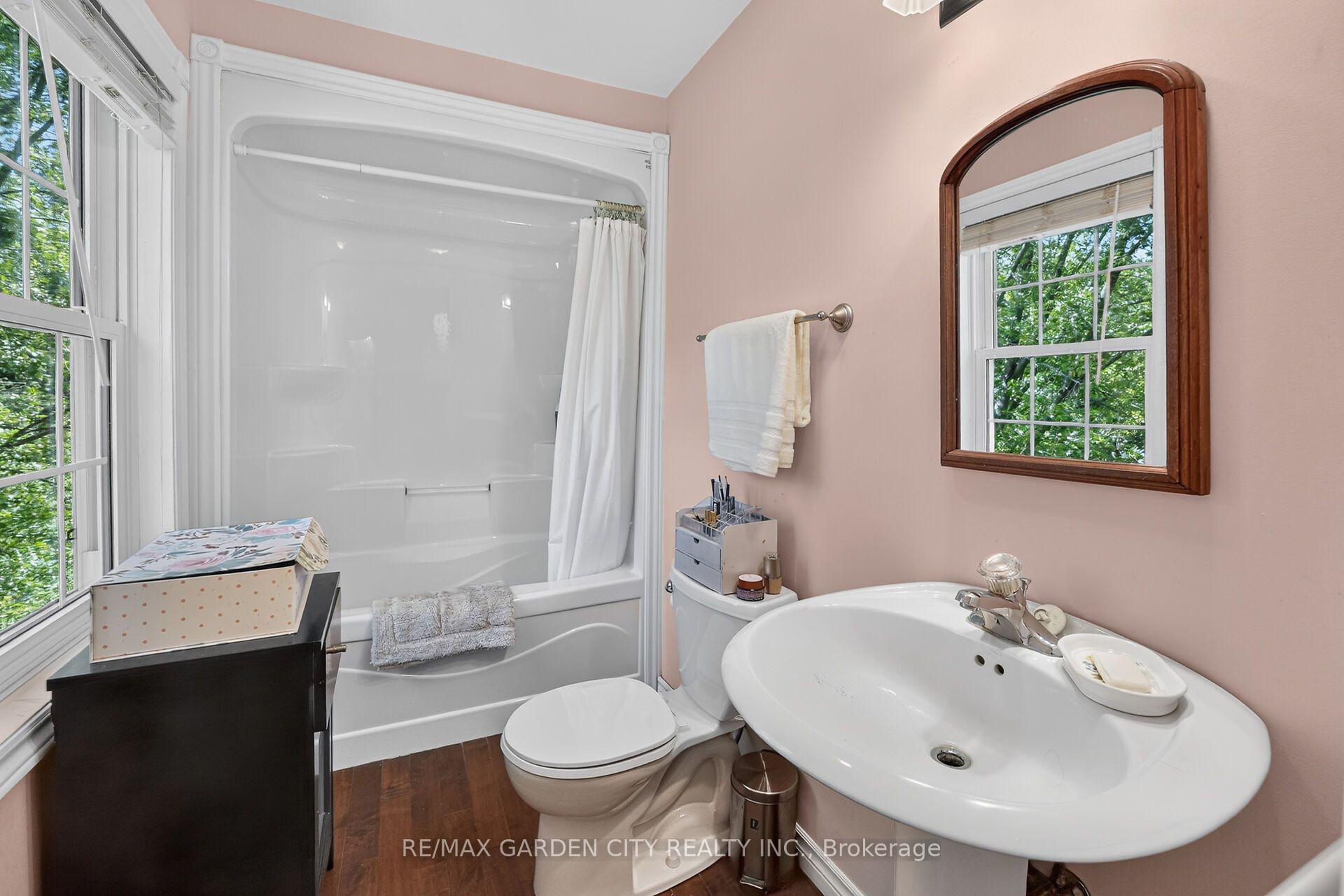 Photo 33 of 413 8th Concession Road E, Norfolk, Rural Houghton — HOMEH