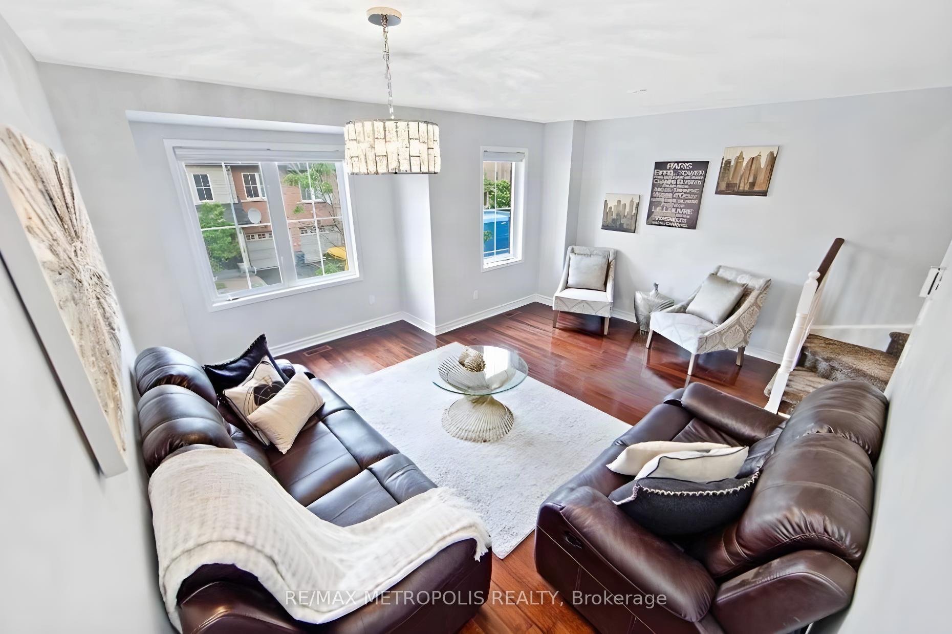 Photo 16 of 10 Pat Brooks Terrace, Scarborough, Dorset Park — HOMEH