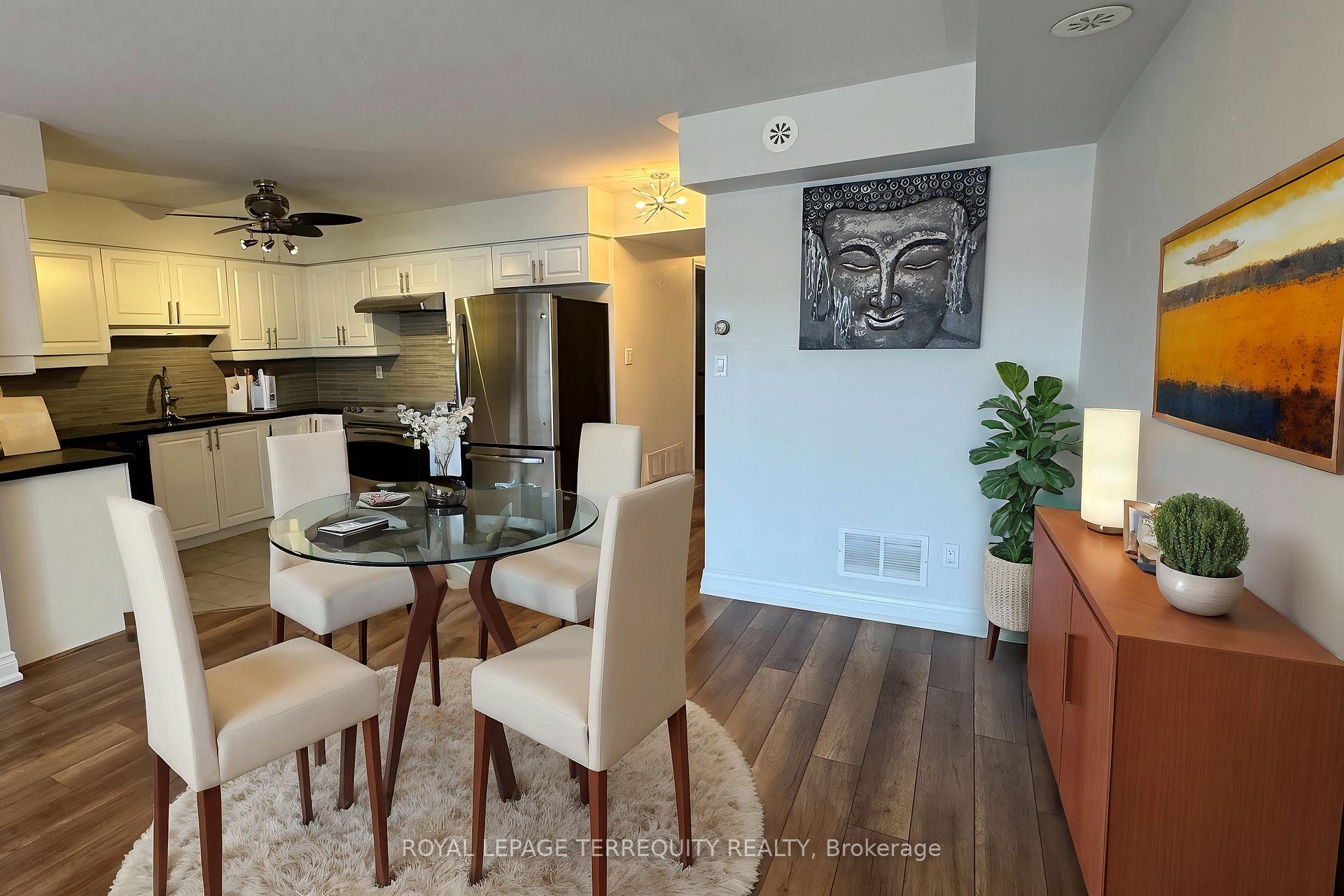 Photo 4 of Unit 1, 2450 Post Road, Oakville, River Oaks — HOMEH