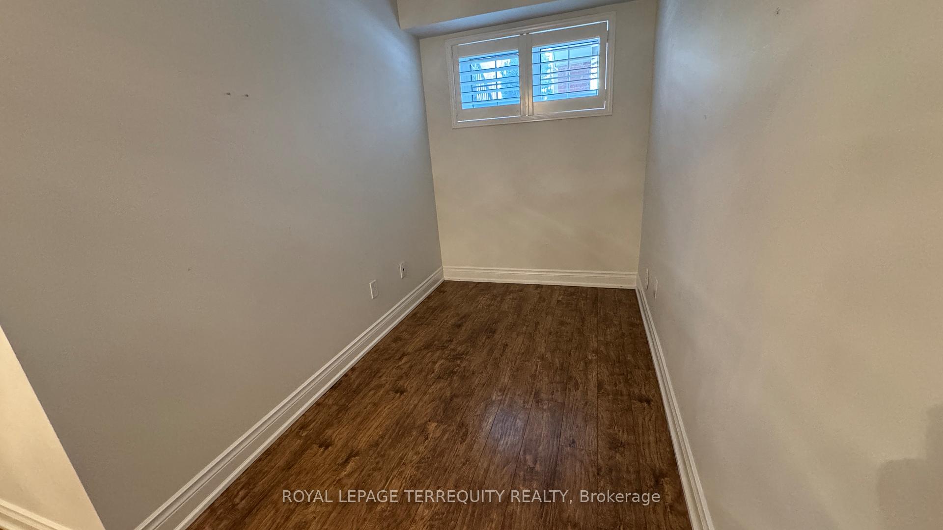 Photo 19 of Unit 1, 2450 Post Road, Oakville, River Oaks — HOMEH