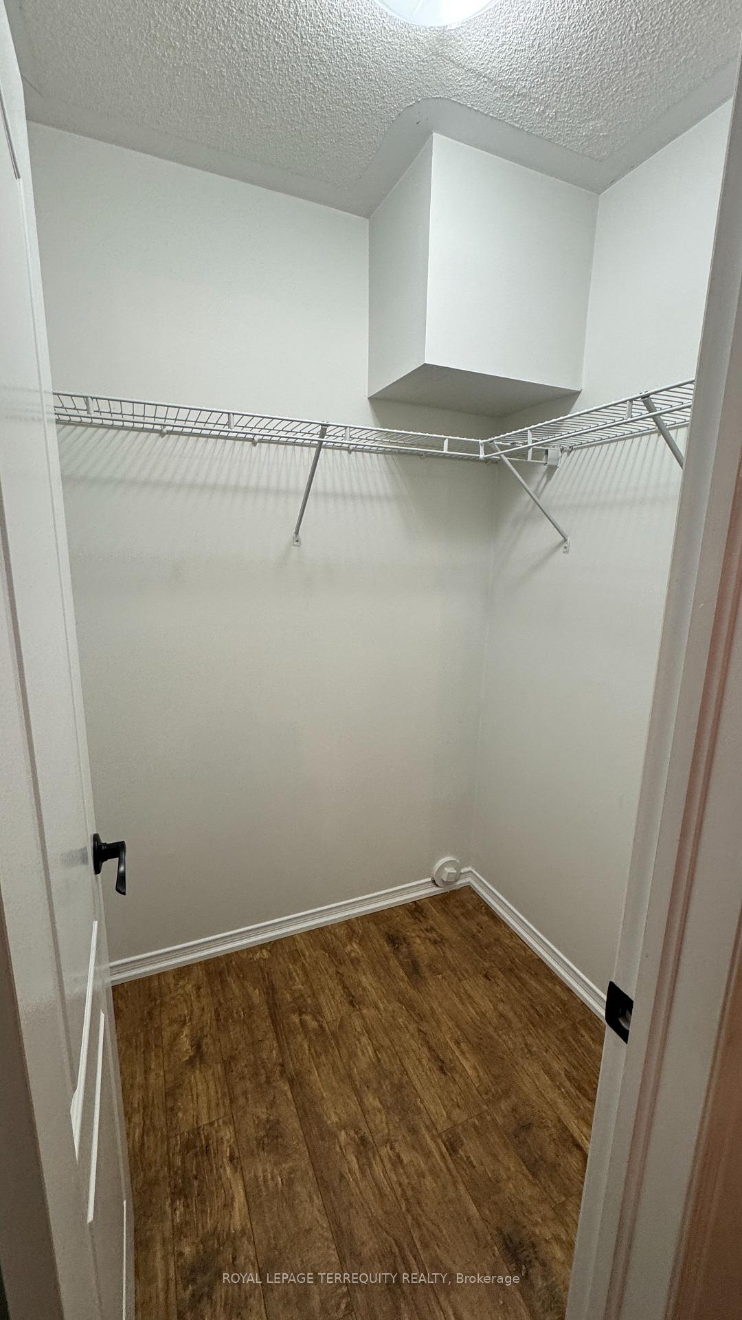 Photo 20 of Unit 1, 2450 Post Road, Oakville, River Oaks — HOMEH