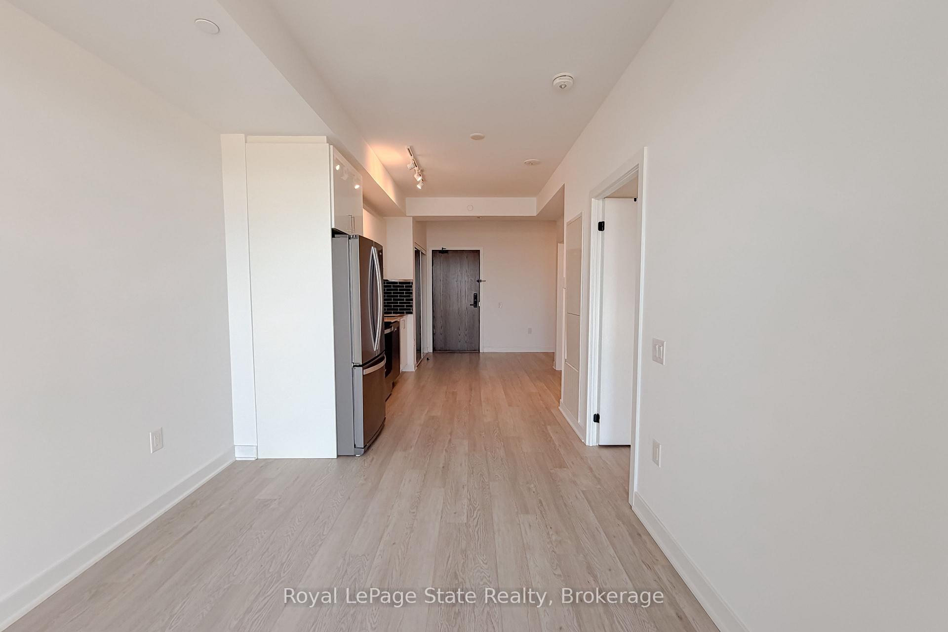 Photo 2 of 2782 Barton Street E, Hamilton, Riverdale — HOMEH