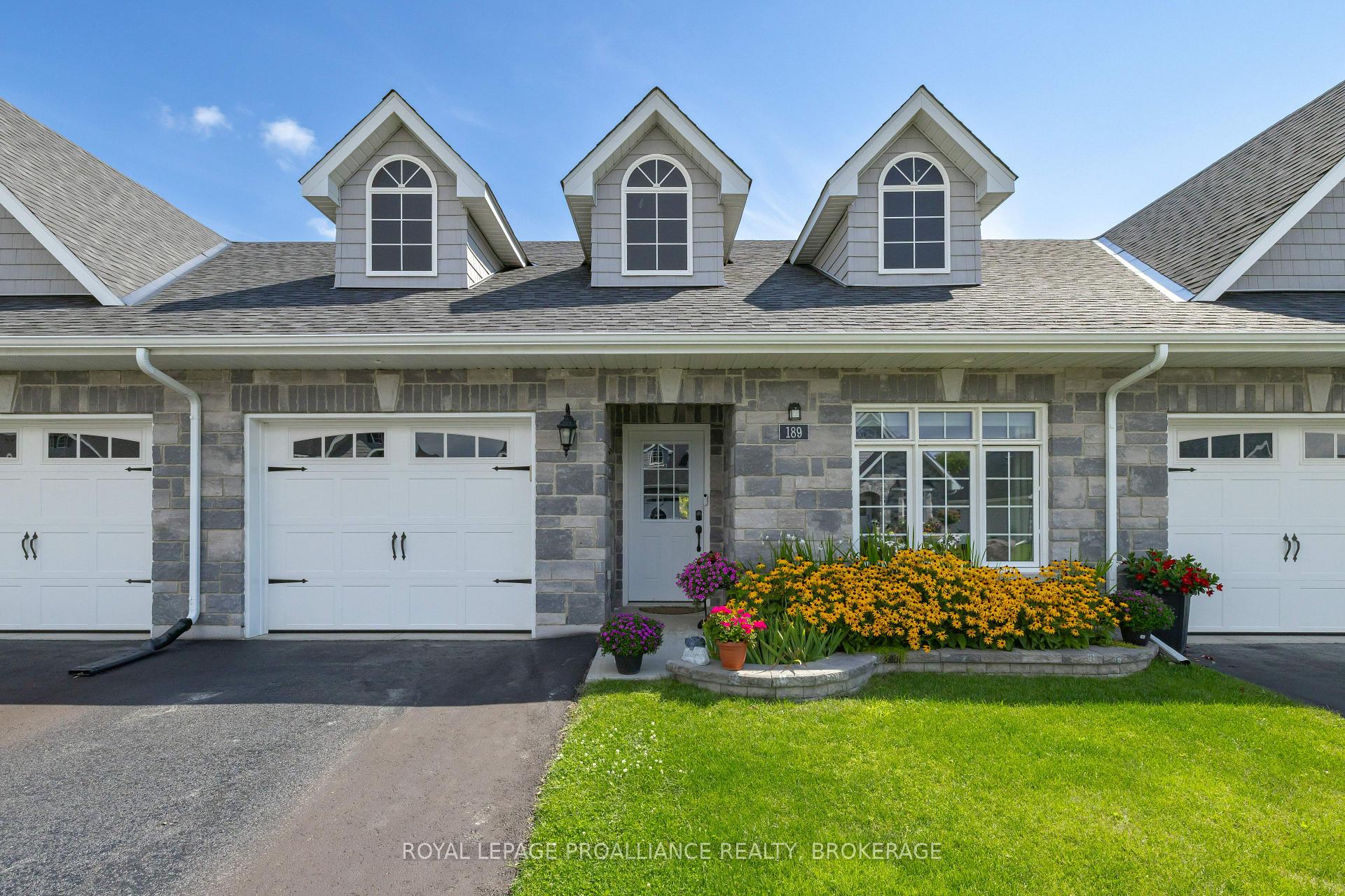 Photo 2 of 189 Wilmer Avenue, Gananoque, Gananoque — HOMEH