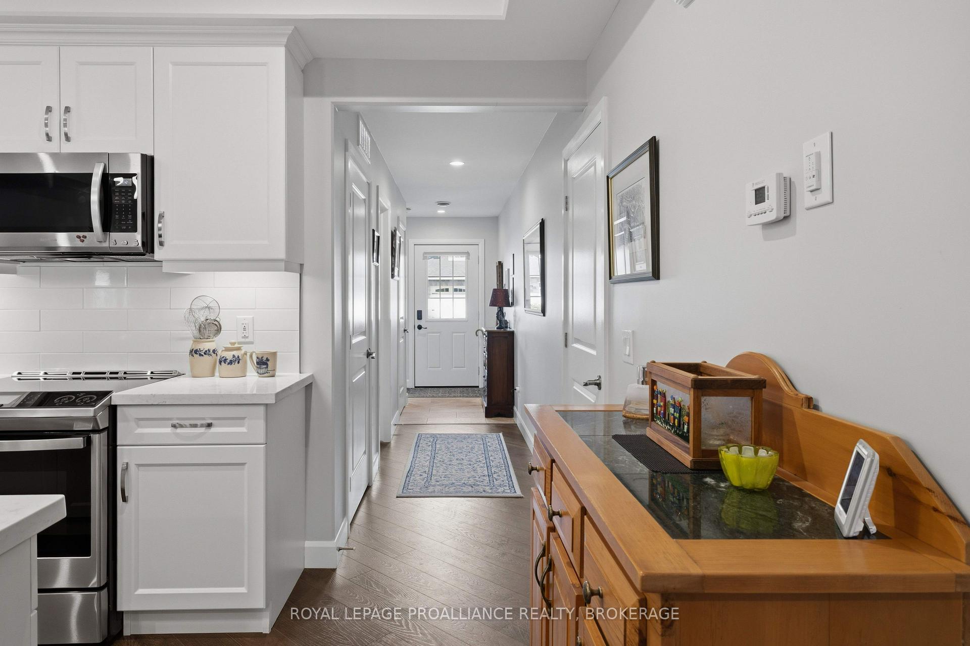 Photo 7 of 189 Wilmer Avenue, Gananoque, Gananoque — HOMEH