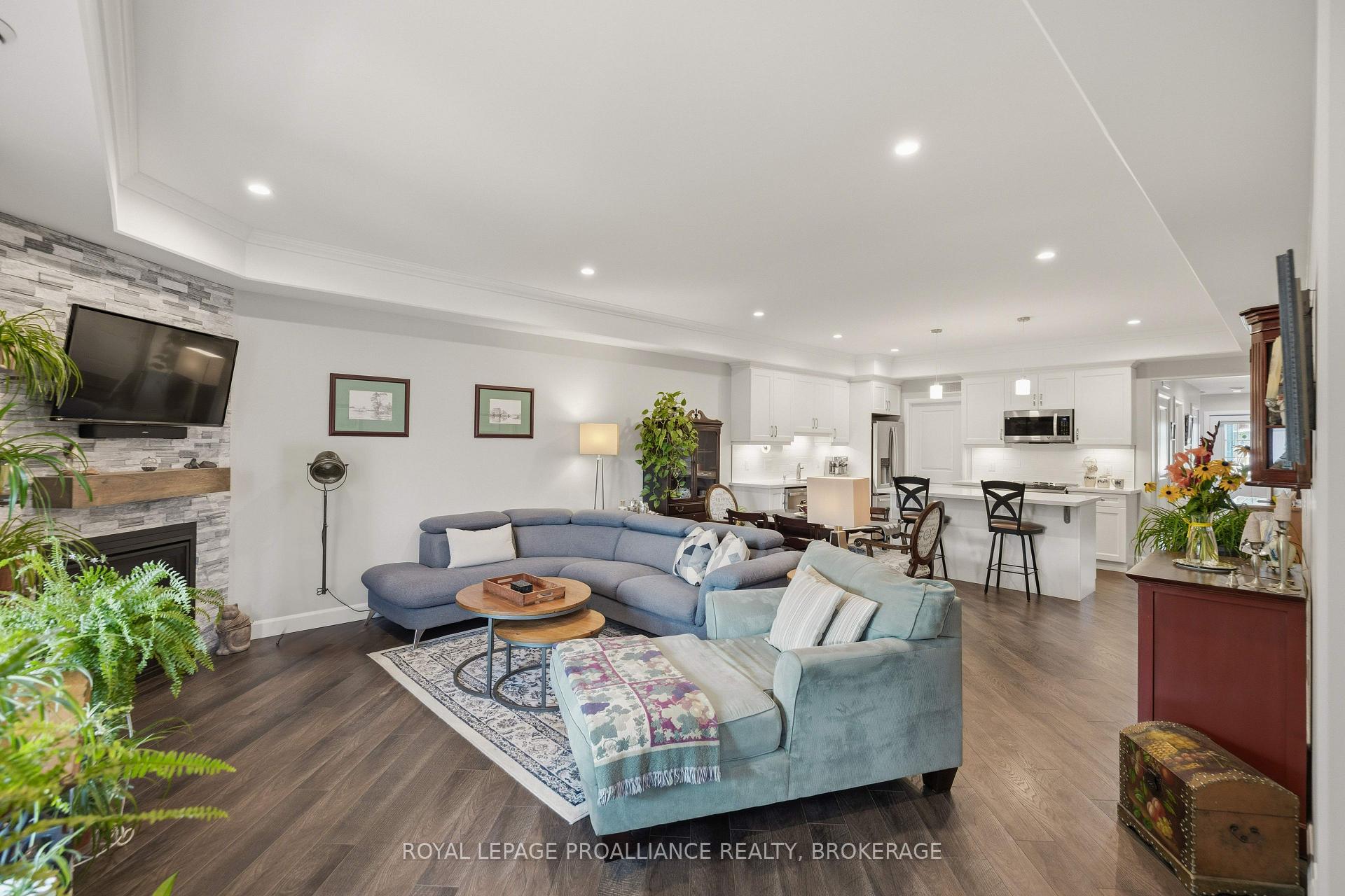 Photo 9 of 189 Wilmer Avenue, Gananoque, Gananoque — HOMEH