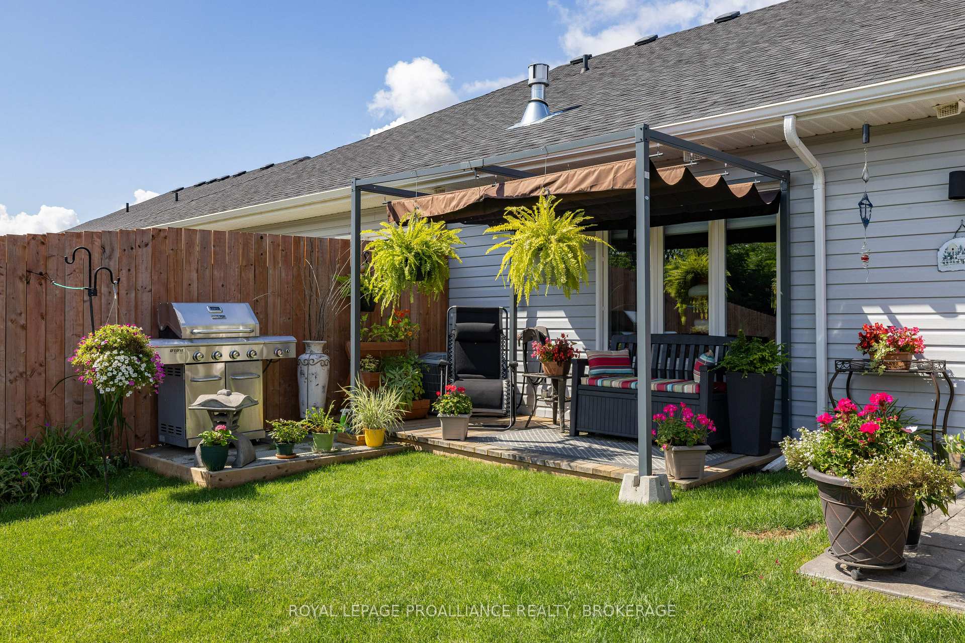 Photo 34 of 189 Wilmer Avenue, Gananoque, Gananoque — HOMEH