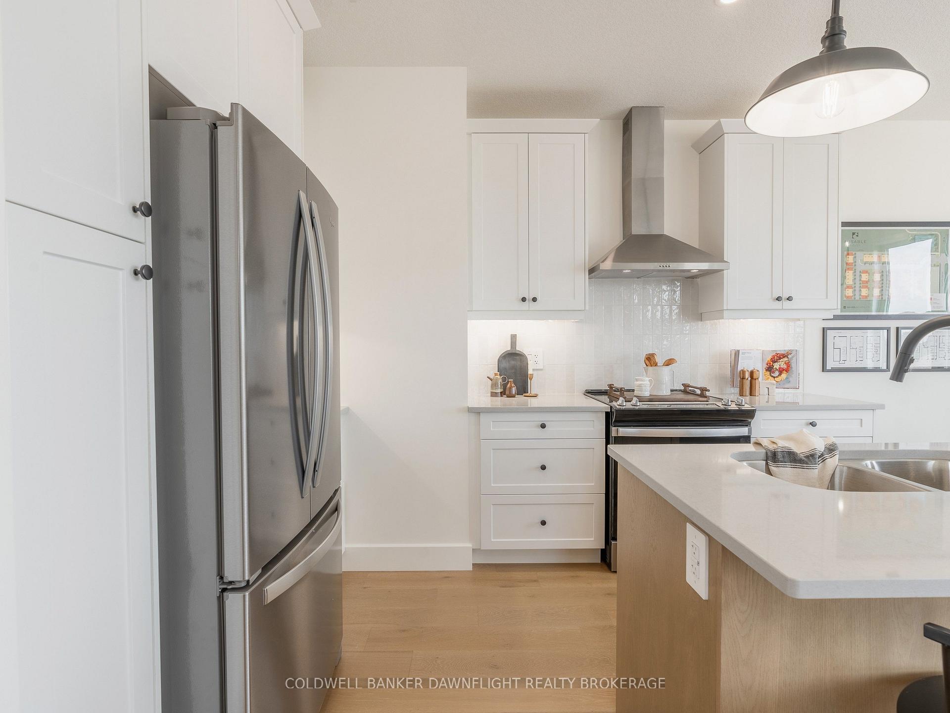 Photo 17 of Unit 11, 147 Scotts Drive, Lucan Biddulph, Lucan — HOMEH