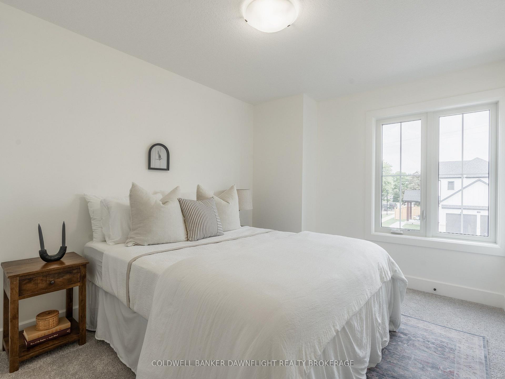 Photo 27 of Unit 11, 147 Scotts Drive, Lucan Biddulph, Lucan — HOMEH