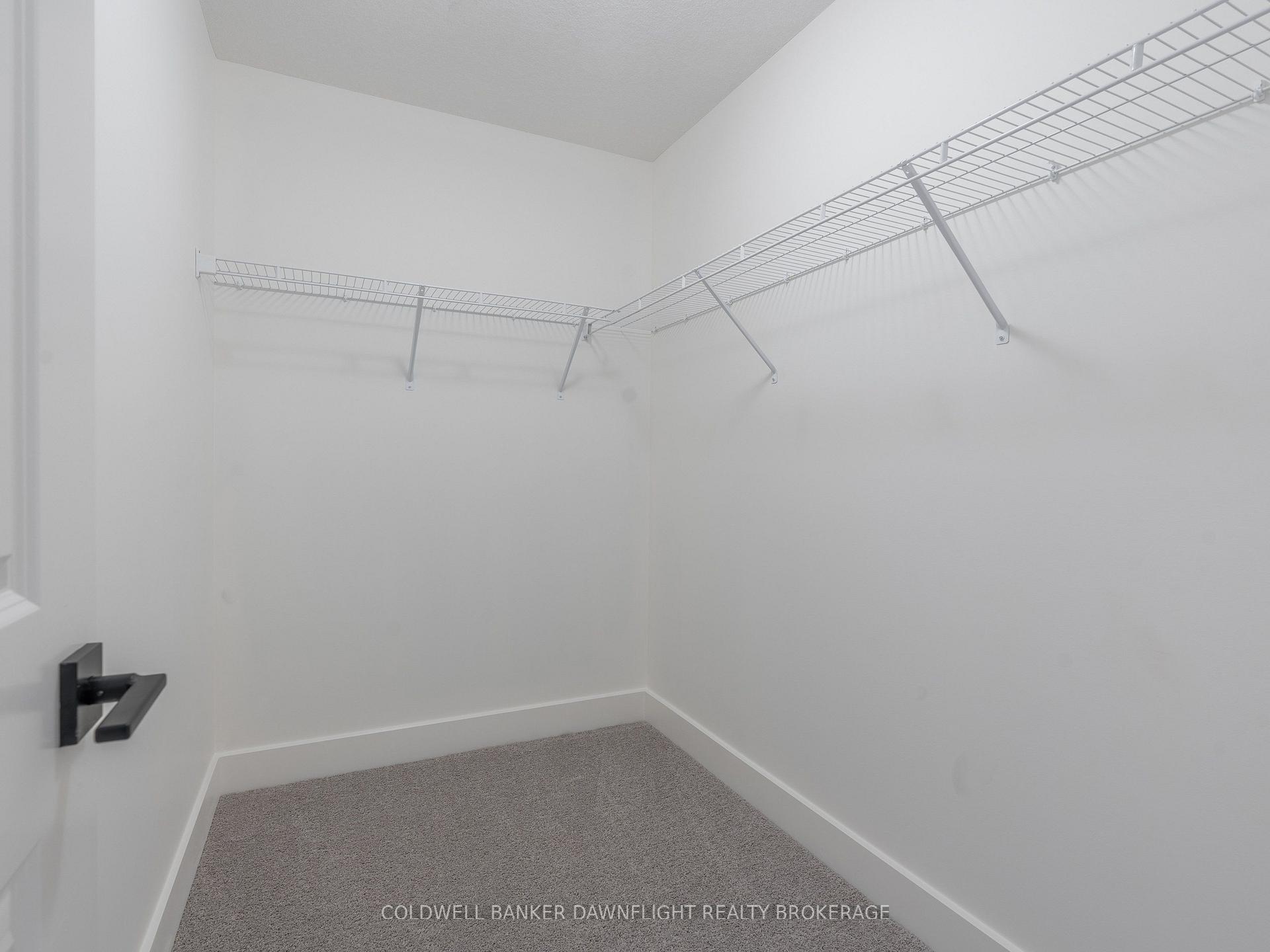 Photo 30 of Unit 11, 147 Scotts Drive, Lucan Biddulph, Lucan — HOMEH
