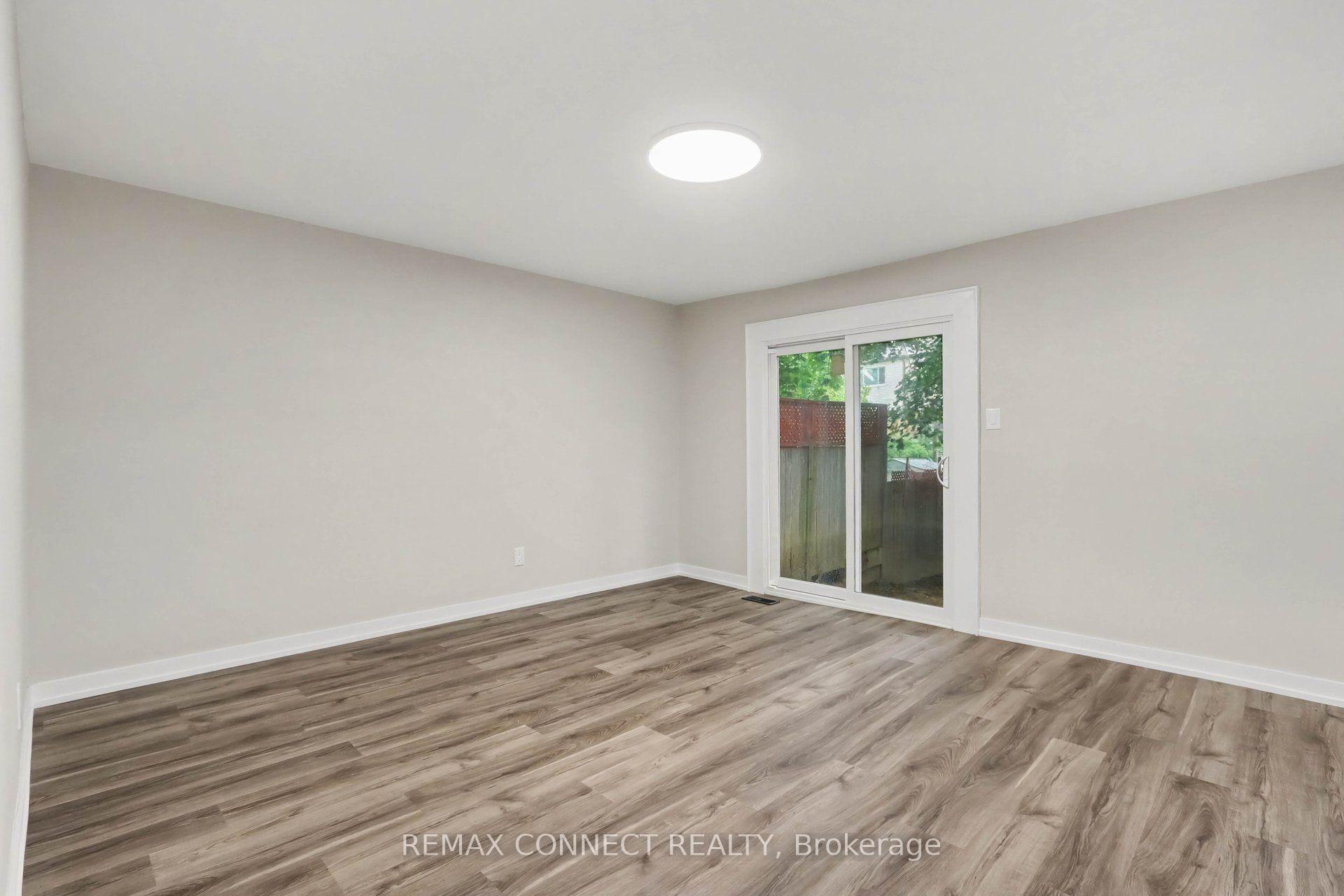 Photo 7 of 43 Tybalt Crescent, Ottawa, Westcliffe Estates — HOMEH