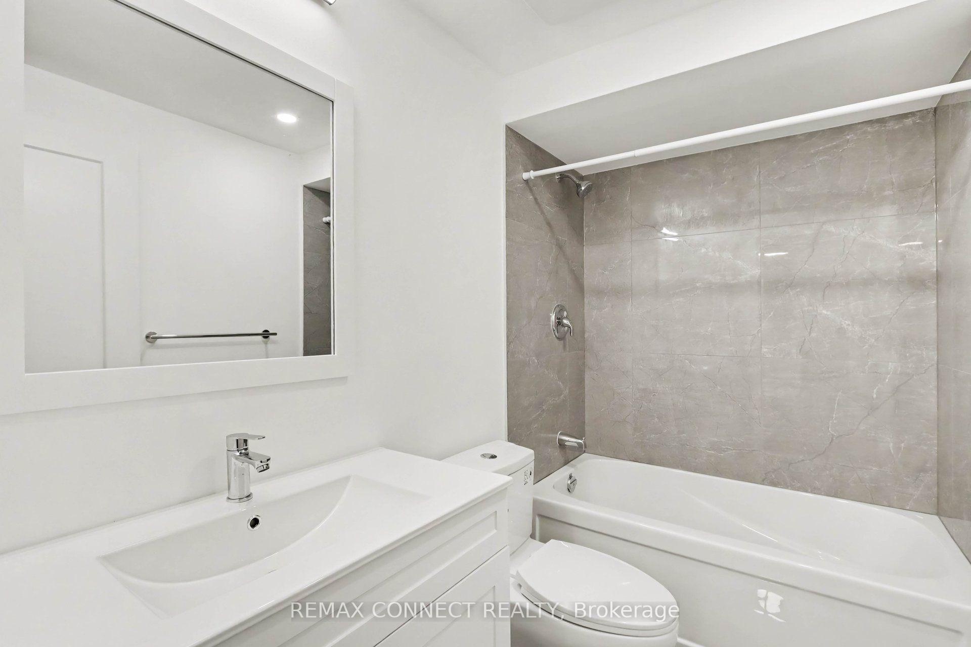 Photo 14 of 43 Tybalt Crescent, Ottawa, Westcliffe Estates — HOMEH