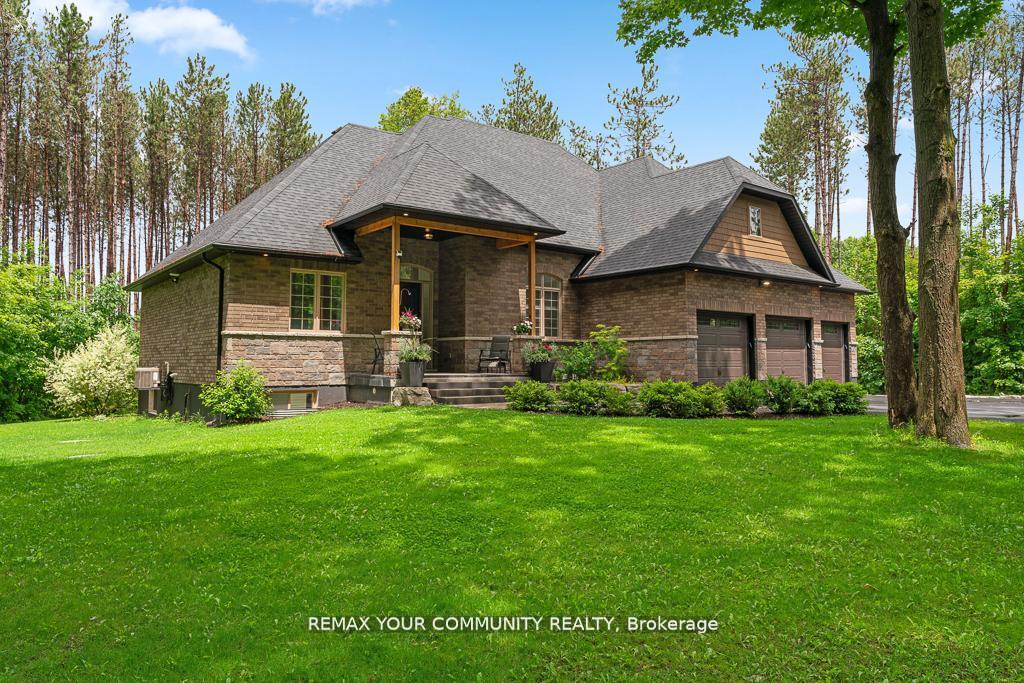 Photo 6 of 38 Windermere Circle, Tay, Rural Tay — HOMEH