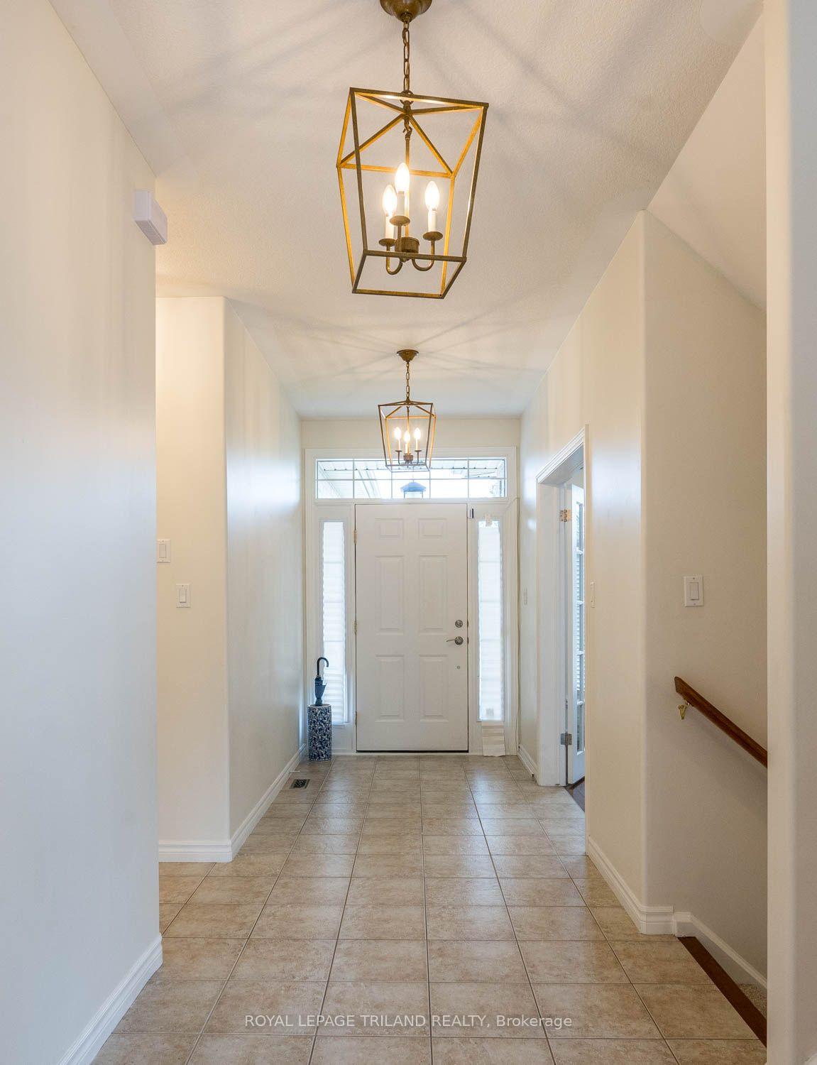 Photo 2 of 1310 Shore Road, London, South A — HOMEH