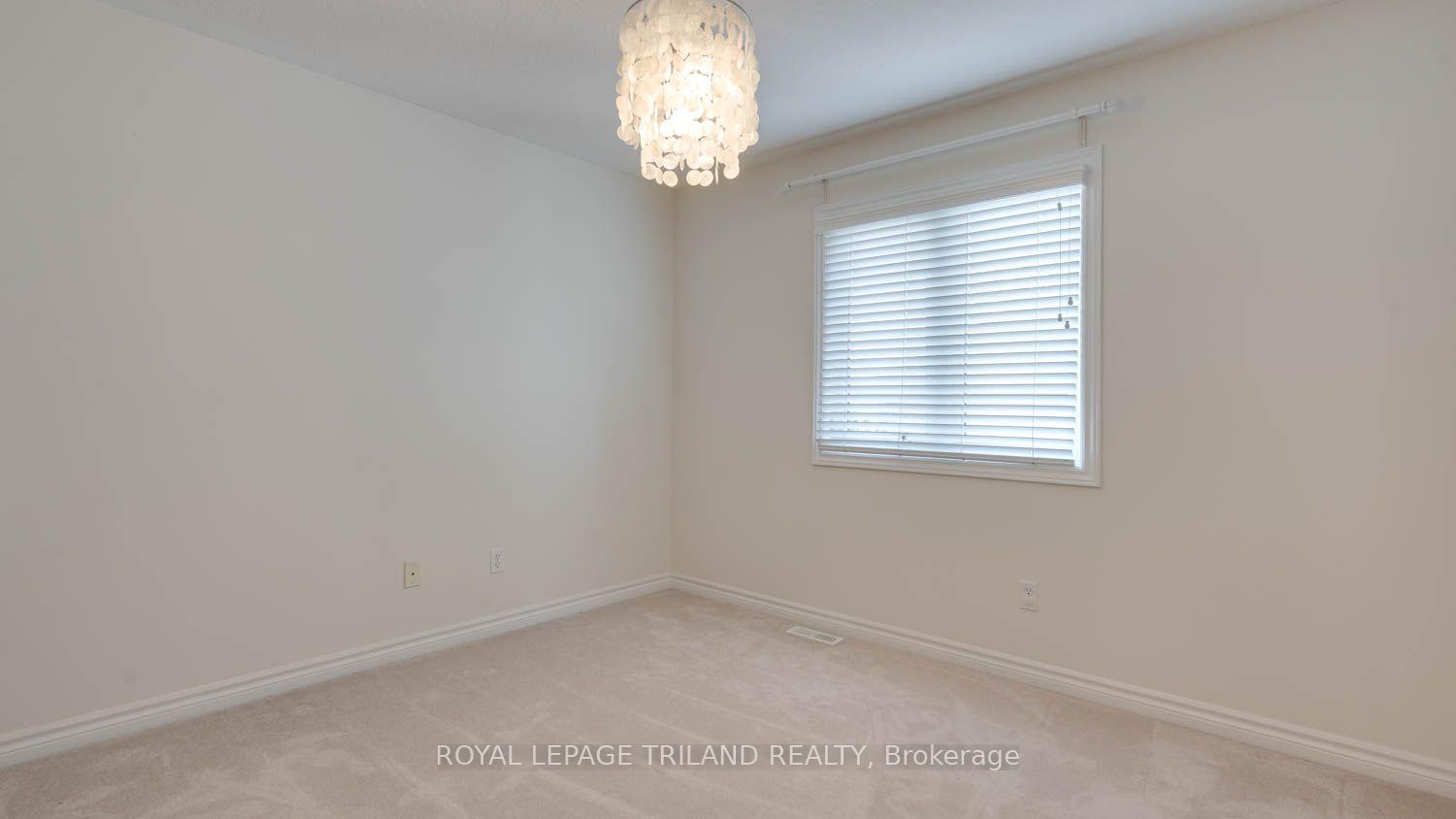 Photo 15 of 1310 Shore Road, London, South A — HOMEH