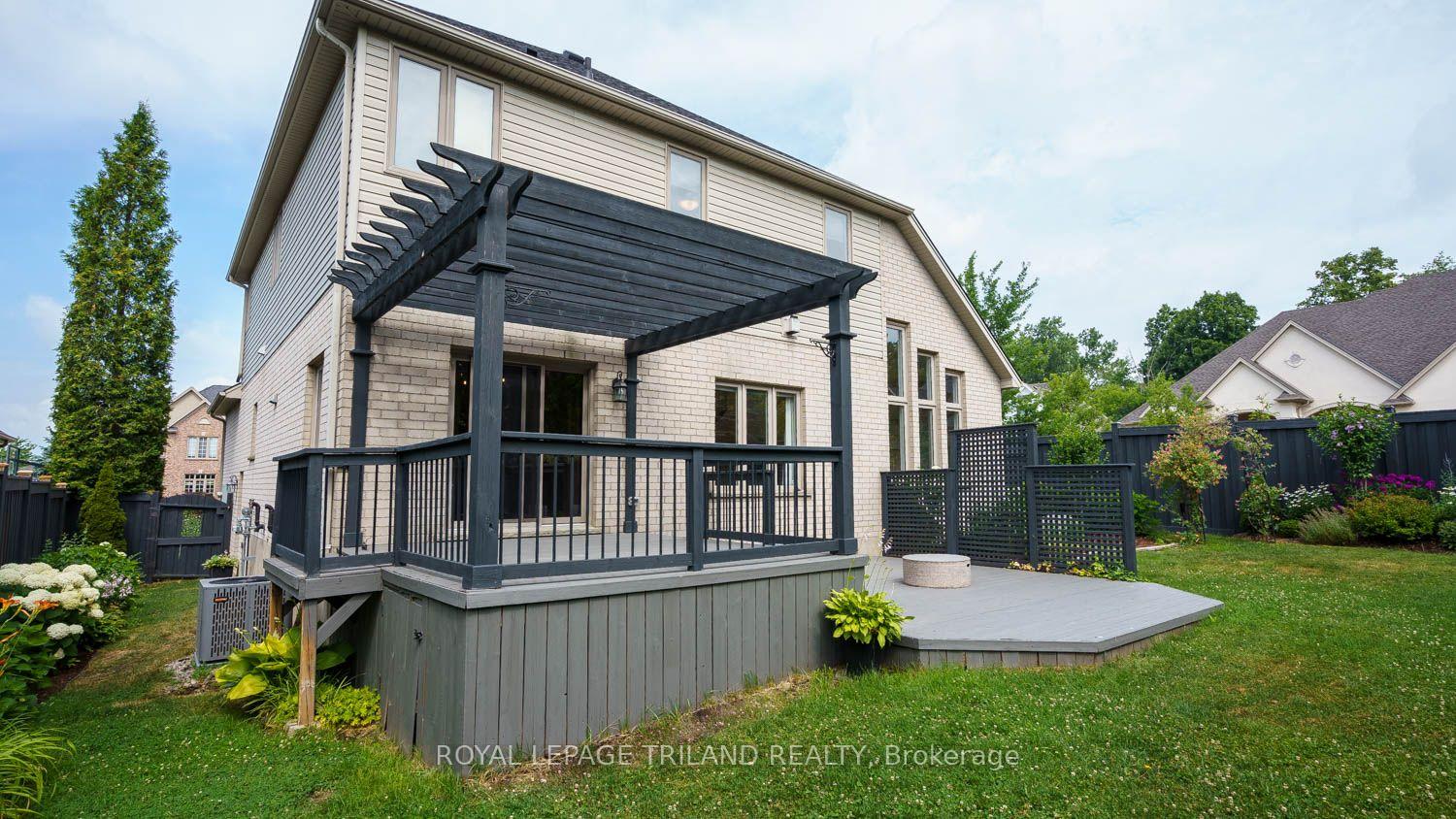 Photo 34 of 1310 Shore Road, London, South A — HOMEH