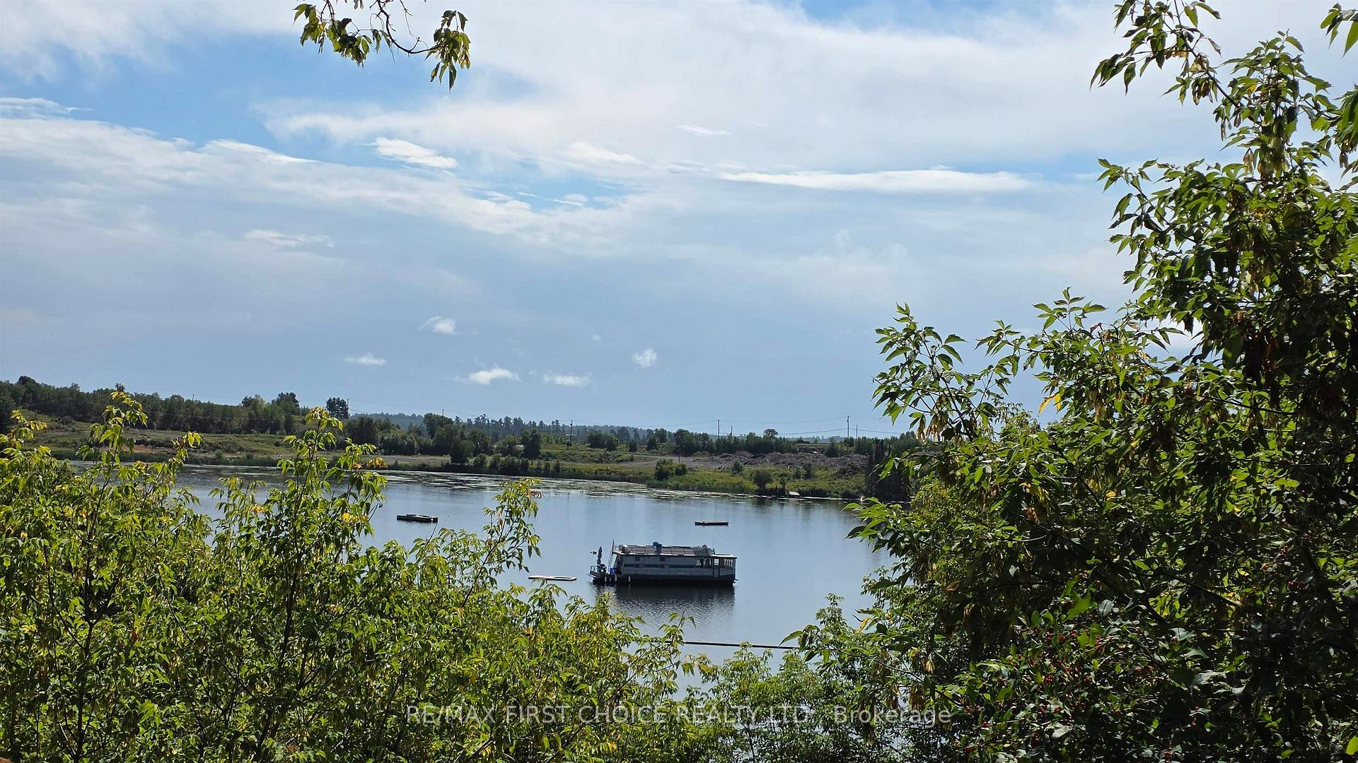 Photo 6 of 335 Govt road, Kenora, Keewatin — HOMEH