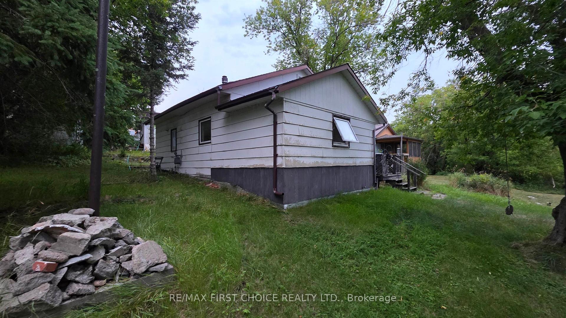 Photo 20 of 335 Govt road, Kenora, Keewatin — HOMEH