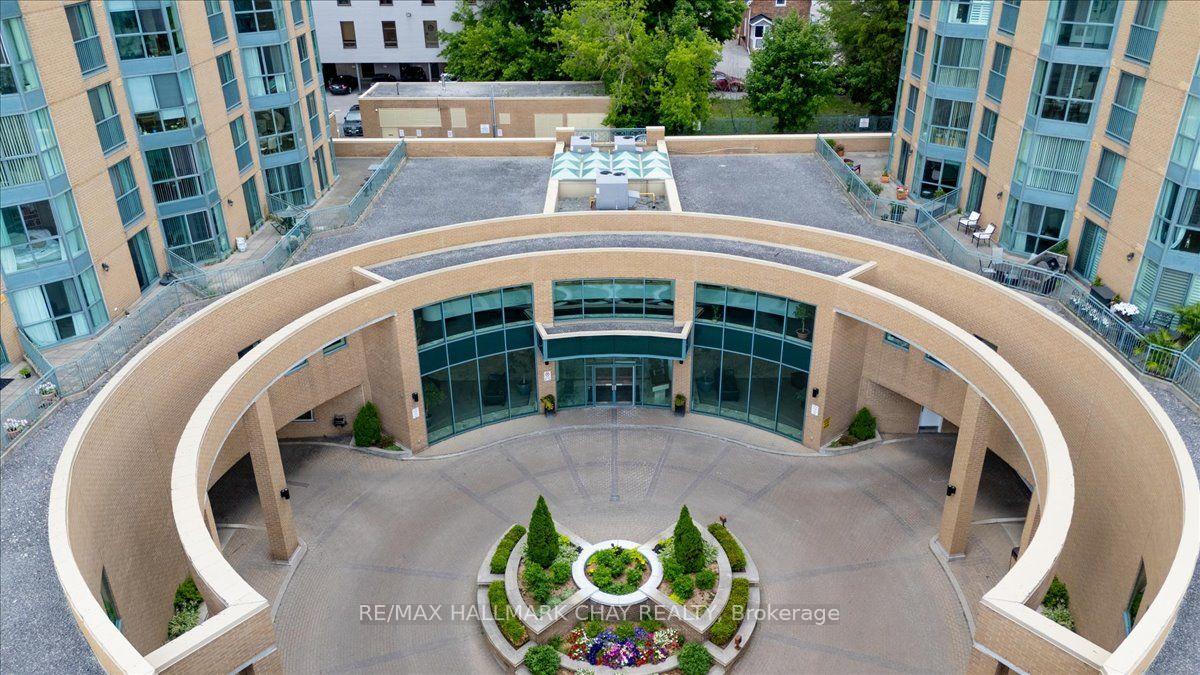 Photo 17 of Unit 407, 140 Dunlop Street E, Barrie, Lakeshore — HOMEH