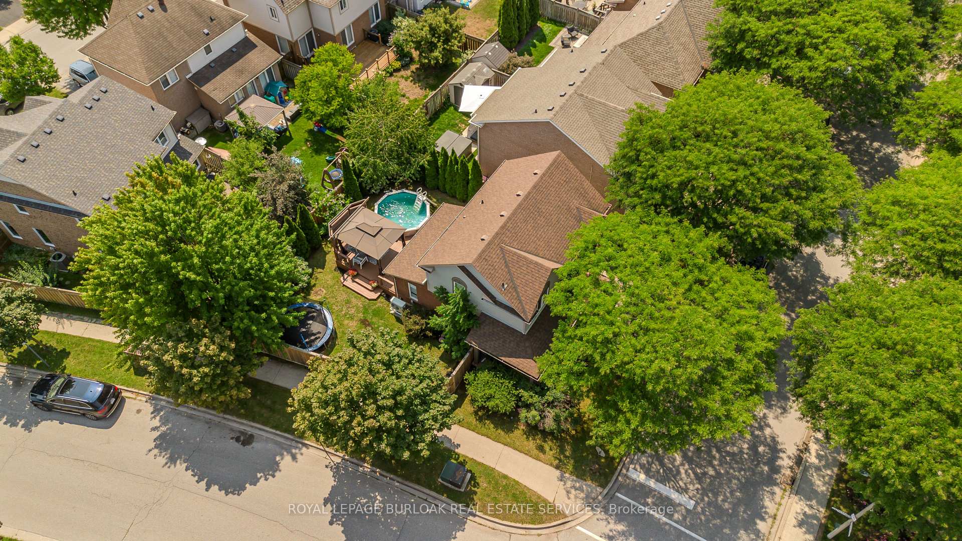 Photo 2 of 5190 Wood Crescent, Burlington, Orchard — HOMEH