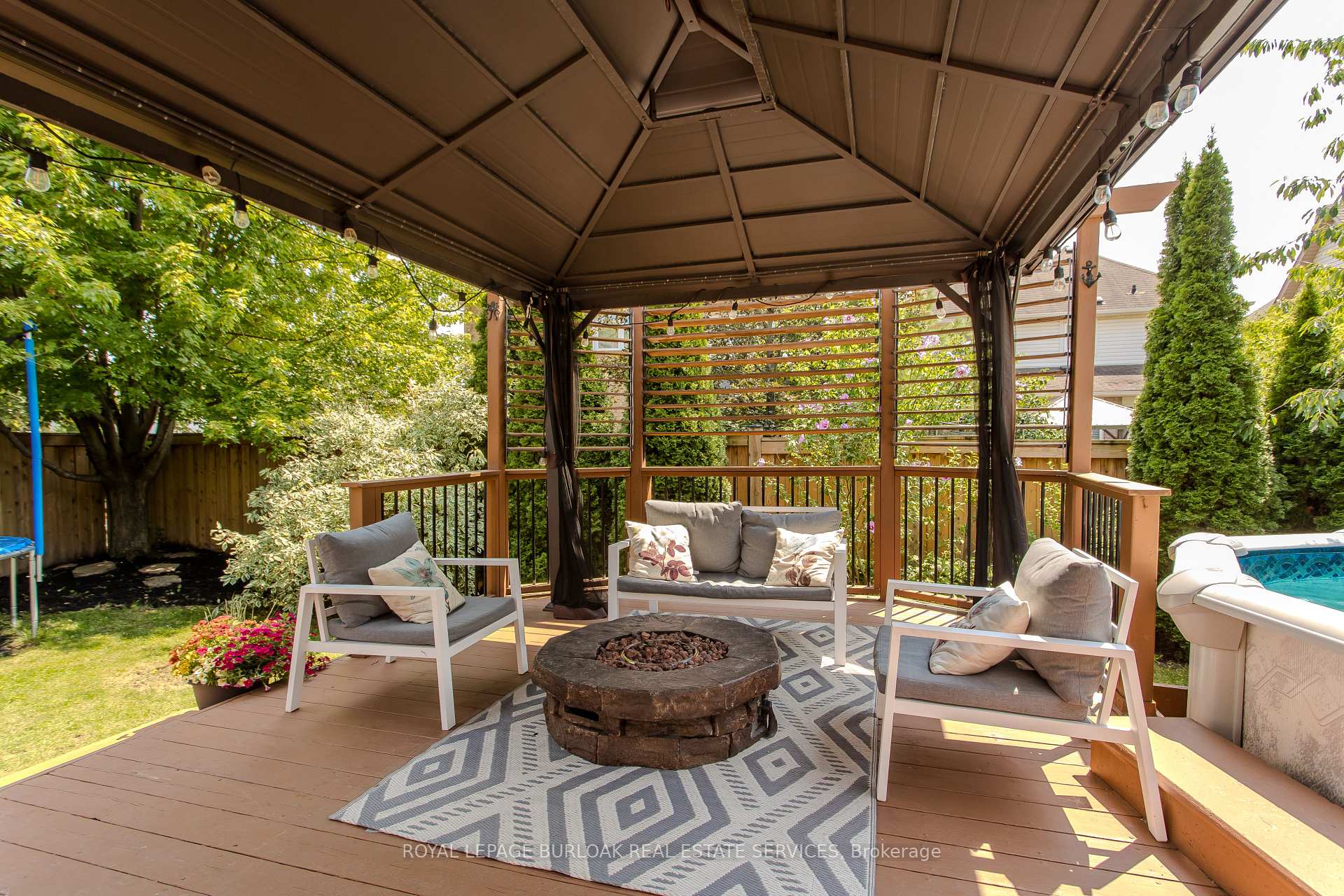Photo 4 of 5190 Wood Crescent, Burlington, Orchard — HOMEH