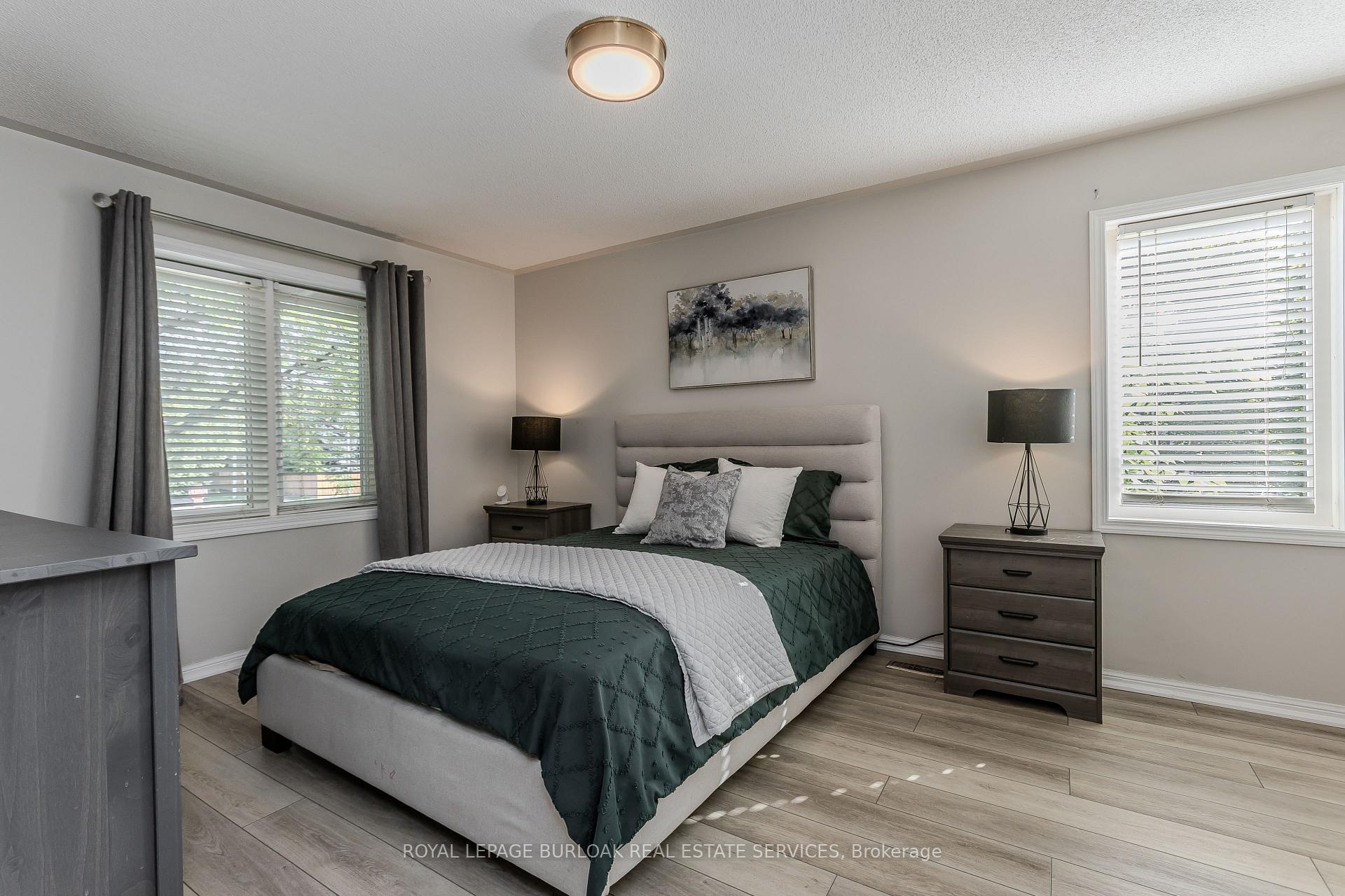 Photo 17 of 5190 Wood Crescent, Burlington, Orchard — HOMEH