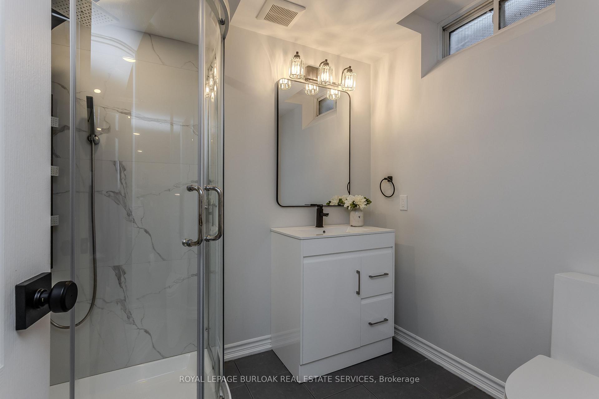 Photo 25 of 5190 Wood Crescent, Burlington, Orchard — HOMEH