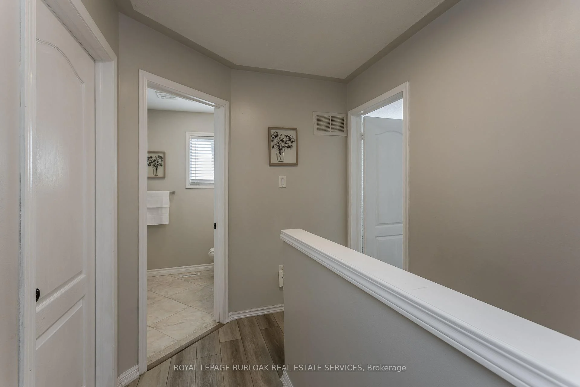 Photo 42 of 5190 Wood Crescent, Burlington, Orchard — HOMEH