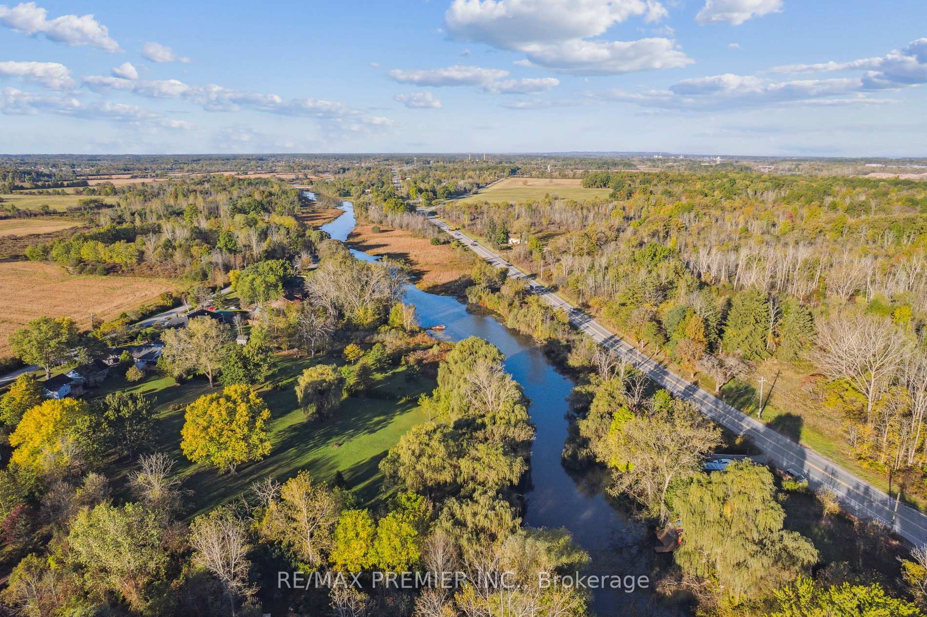 Photo 6 of 294 Lyon's Creek Road, Niagara Falls, Lyons Creek — HOMEH
