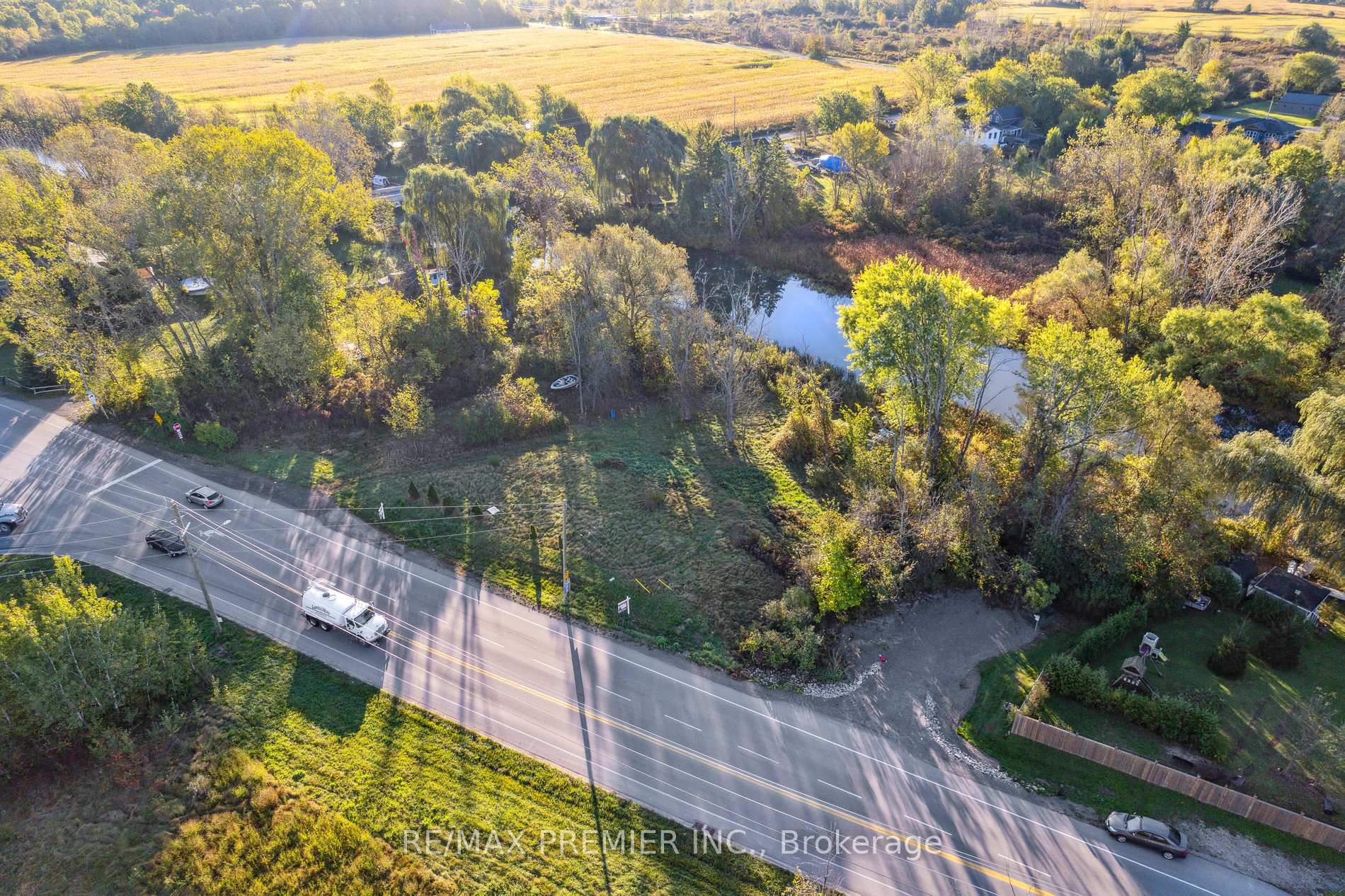 Photo 11 of 294 Lyon's Creek Road, Niagara Falls, Lyons Creek — HOMEH
