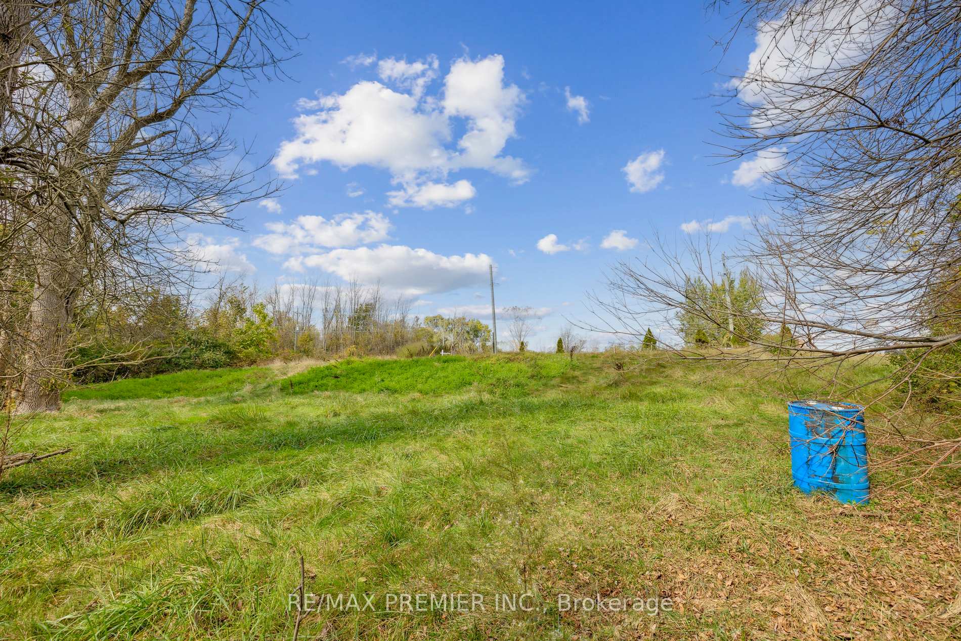 Photo 21 of 294 Lyon's Creek Road, Niagara Falls, Lyons Creek — HOMEH
