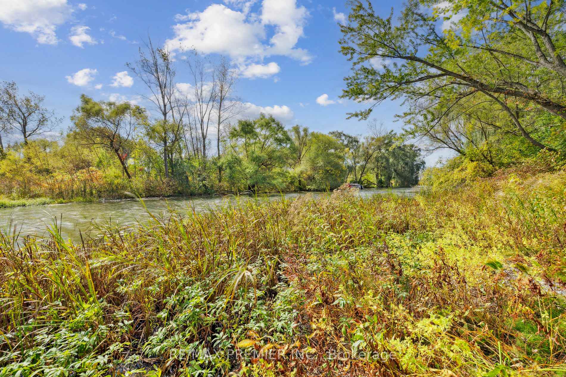 Photo 25 of 294 Lyon's Creek Road, Niagara Falls, Lyons Creek — HOMEH