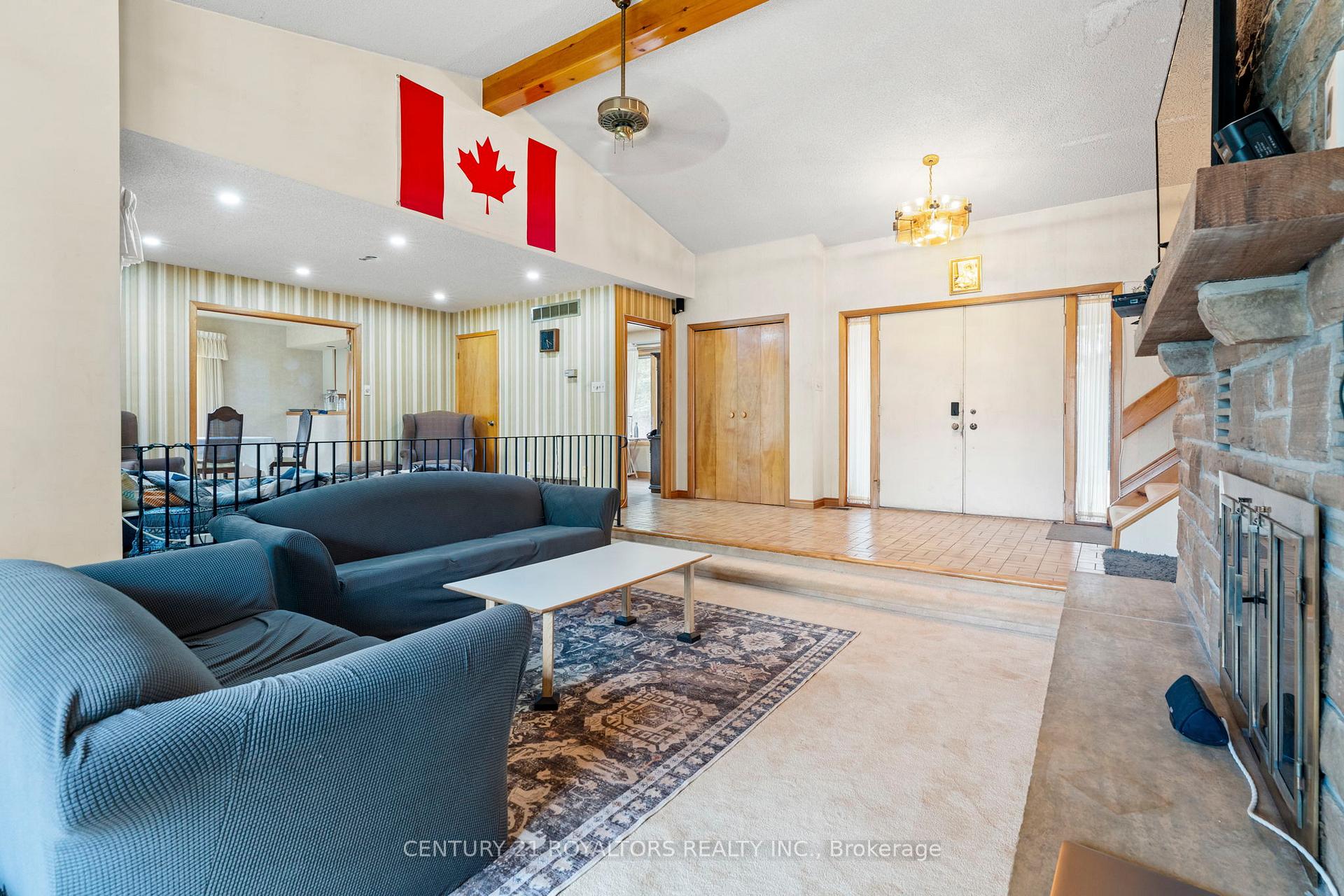 Photo 11 of 17940 Airport Road, Caledon, Rural Caledon — HOMEH