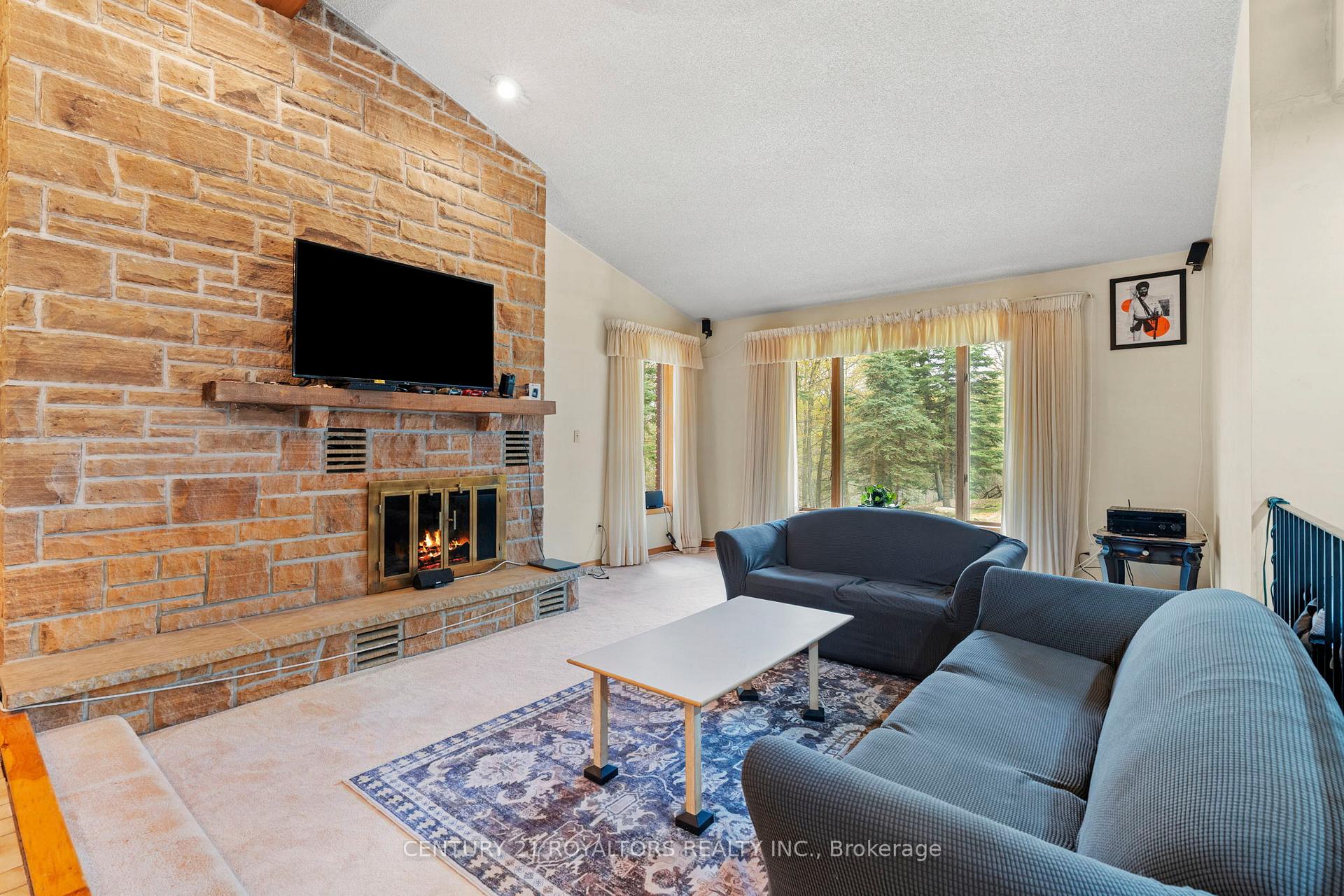 Photo 12 of 17940 Airport Road, Caledon, Rural Caledon — HOMEH