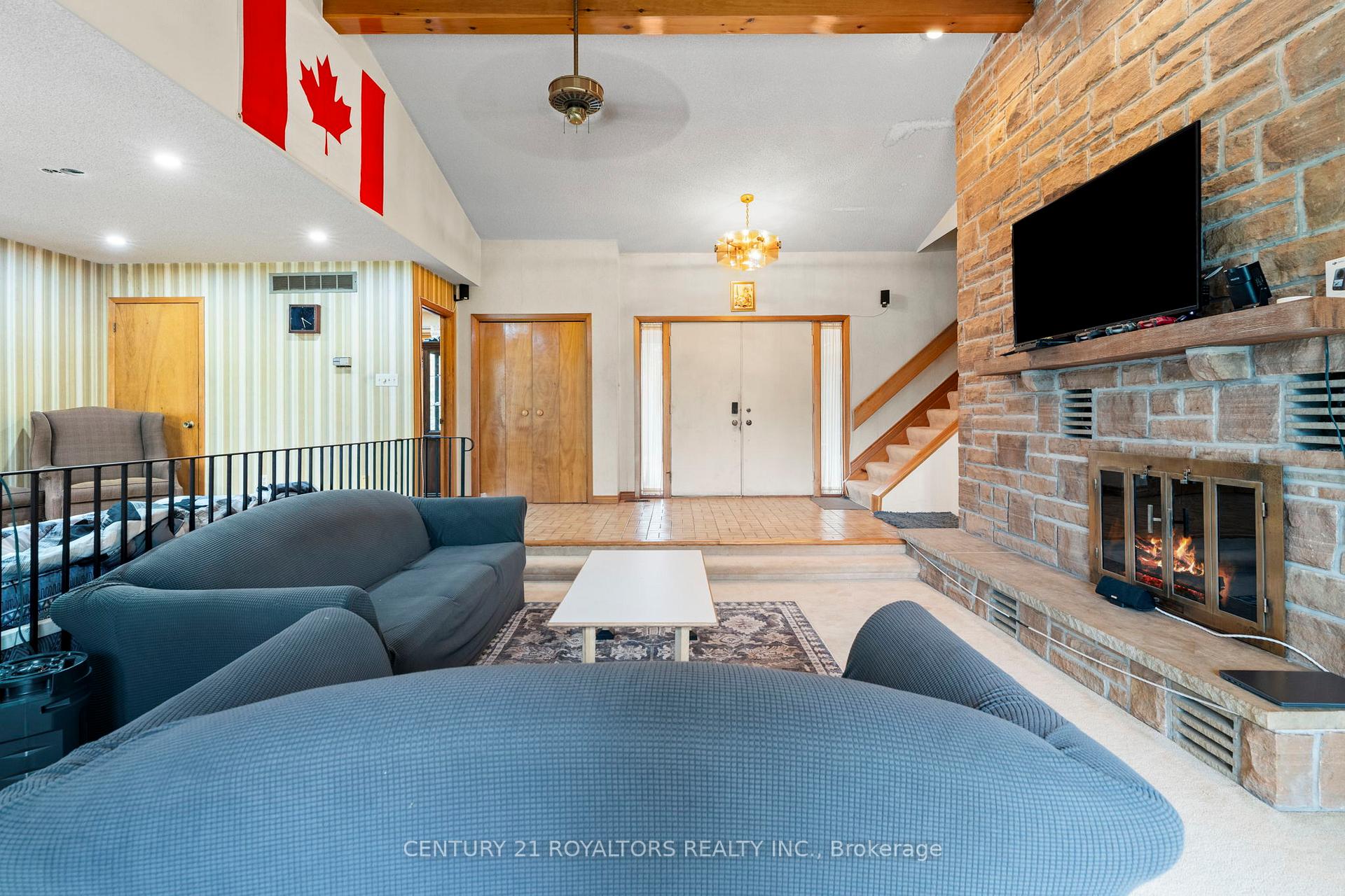 Photo 13 of 17940 Airport Road, Caledon, Rural Caledon — HOMEH